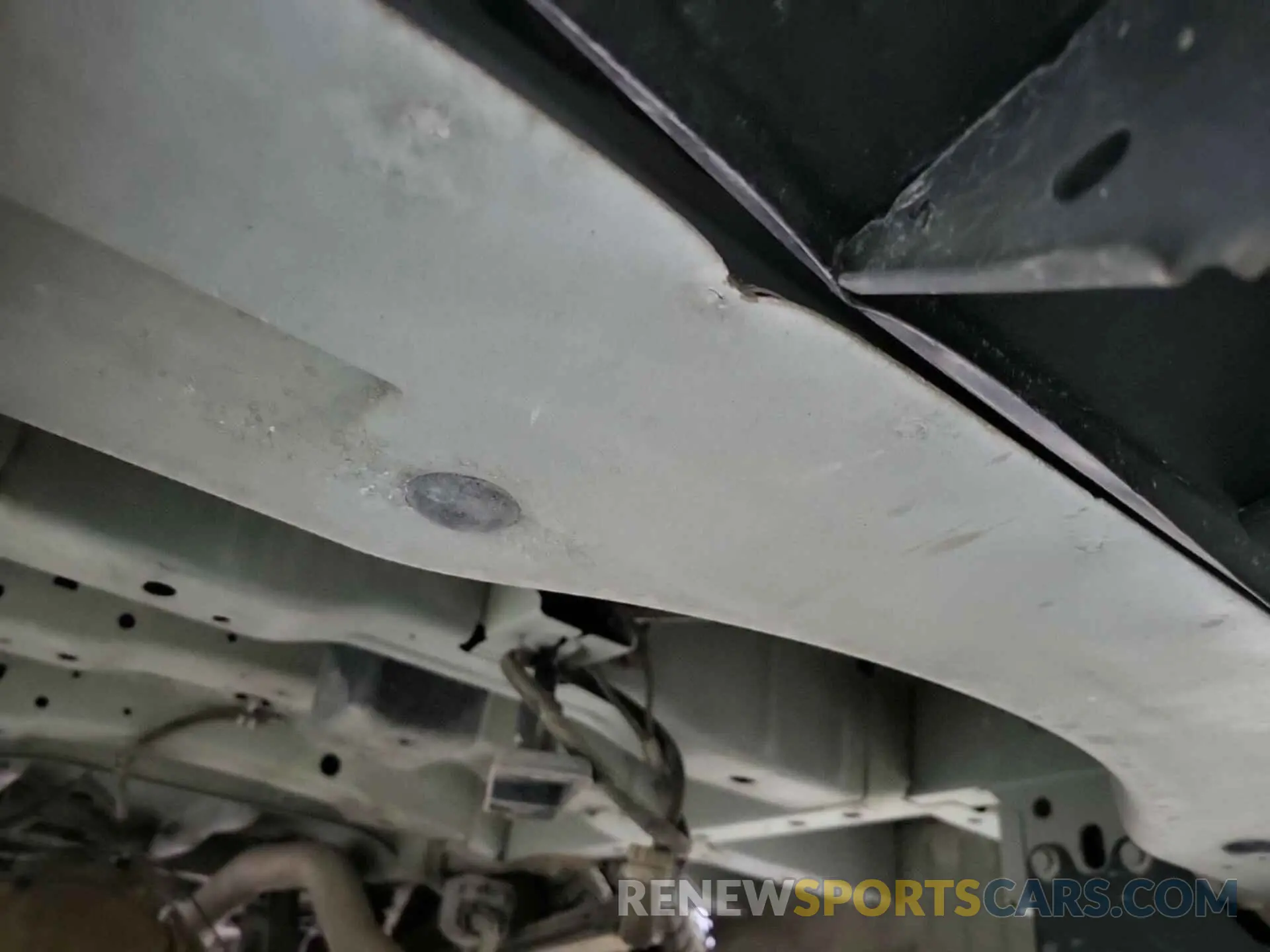 24 Photograph of a damaged car 1FTBF4XV4KKB04661 FORD TRANSIT 2019