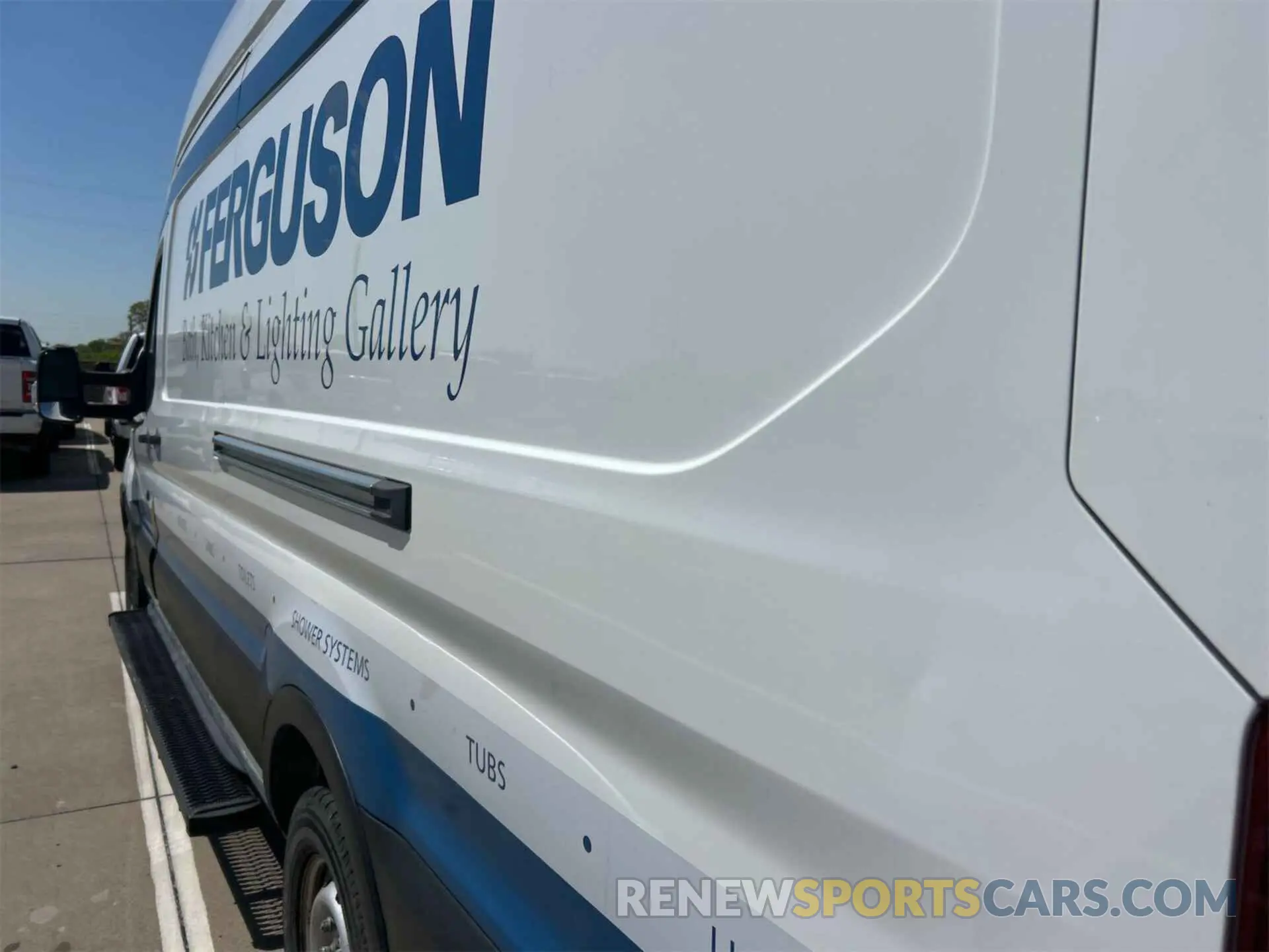 1 Фотография поврежденного автомобиля 1FTBW3UMXKKA82784 FORD TRANSIT 2019