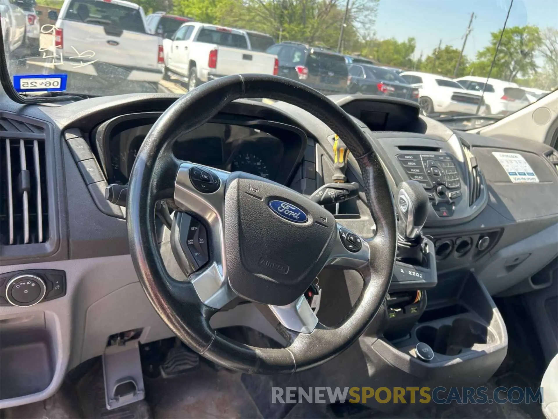 21 Фотография поврежденного автомобиля 1FTBW3UMXKKA82784 FORD TRANSIT 2019