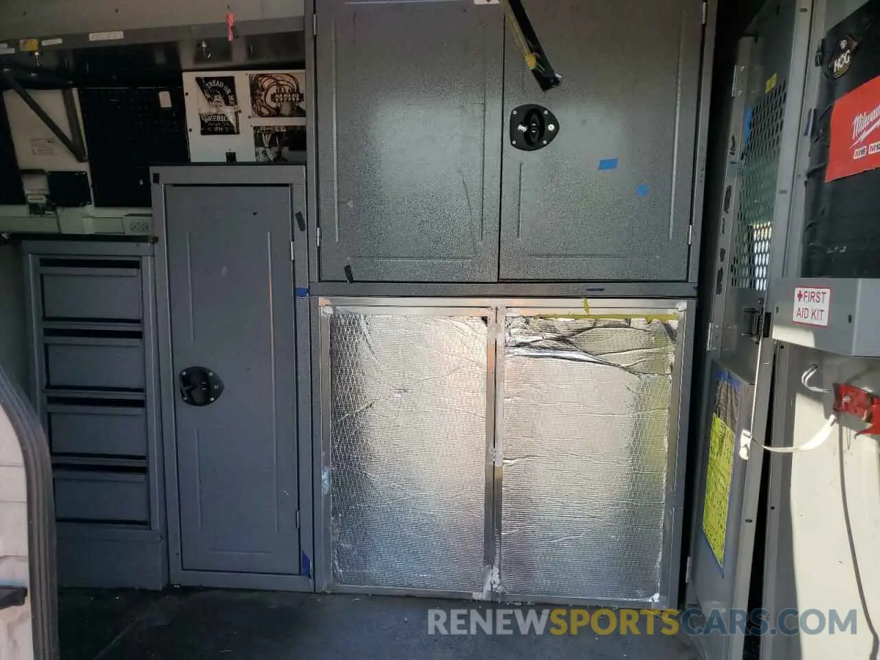 11 Фотография поврежденного автомобиля 1FTBW3XM7KKA95410 FORD TRANSIT 2019