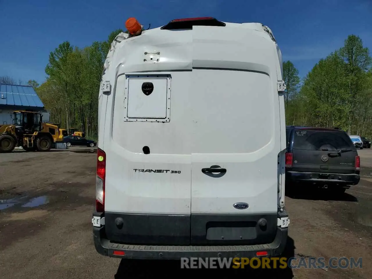 6 Фотография поврежденного автомобиля 1FTBW3XM7KKA95410 FORD TRANSIT 2019