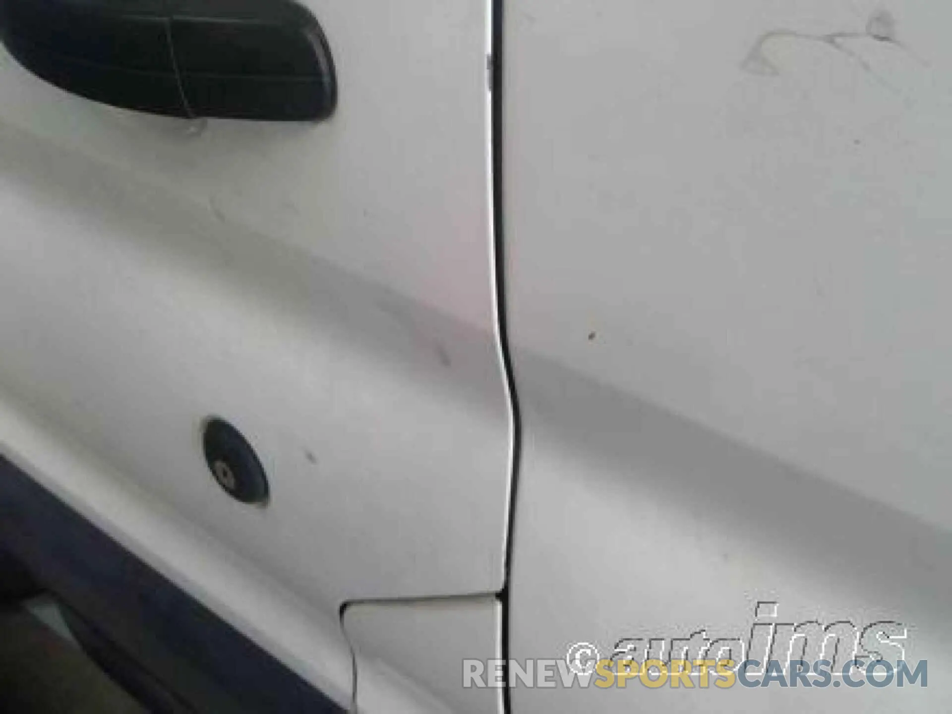 17 Photograph of a damaged car 1FTYE1CM3KKA59656 FORD TRANSIT 2019