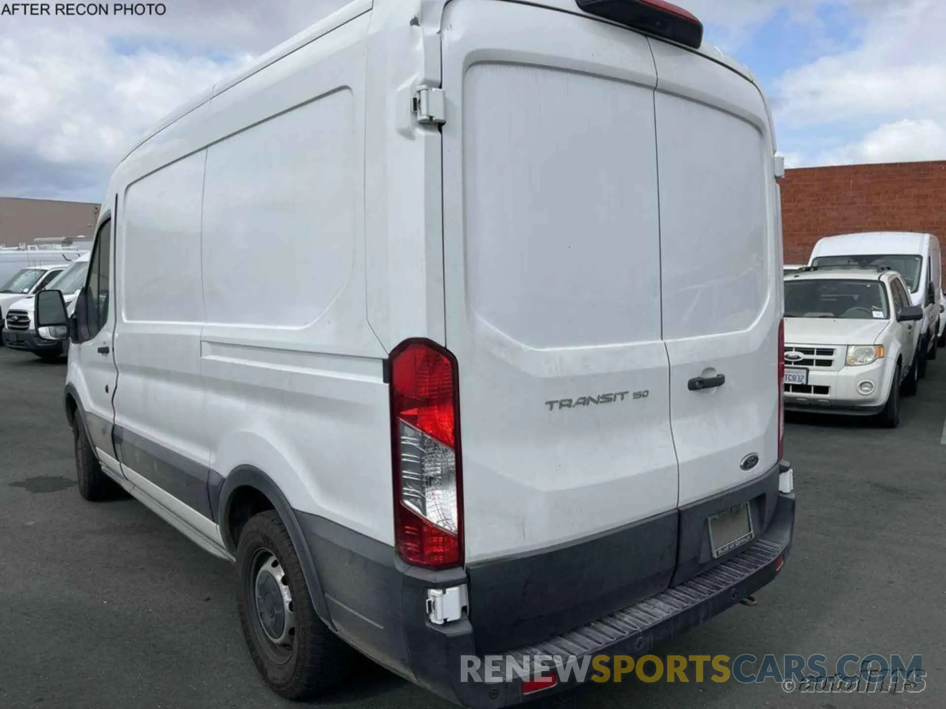 7 Фотография поврежденного автомобиля 1FTYE1CM4KKA82234 FORD TRANSIT 2019