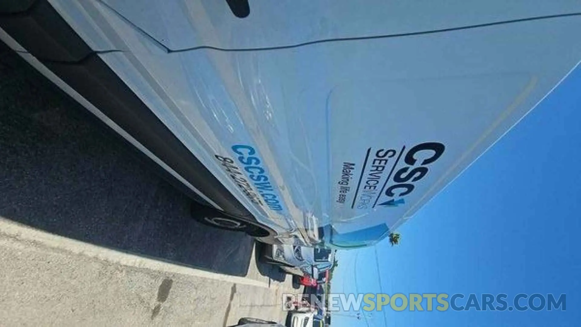 14 Photograph of a damaged car 1FTYE1YM2KKB31911 FORD TRANSIT 2019