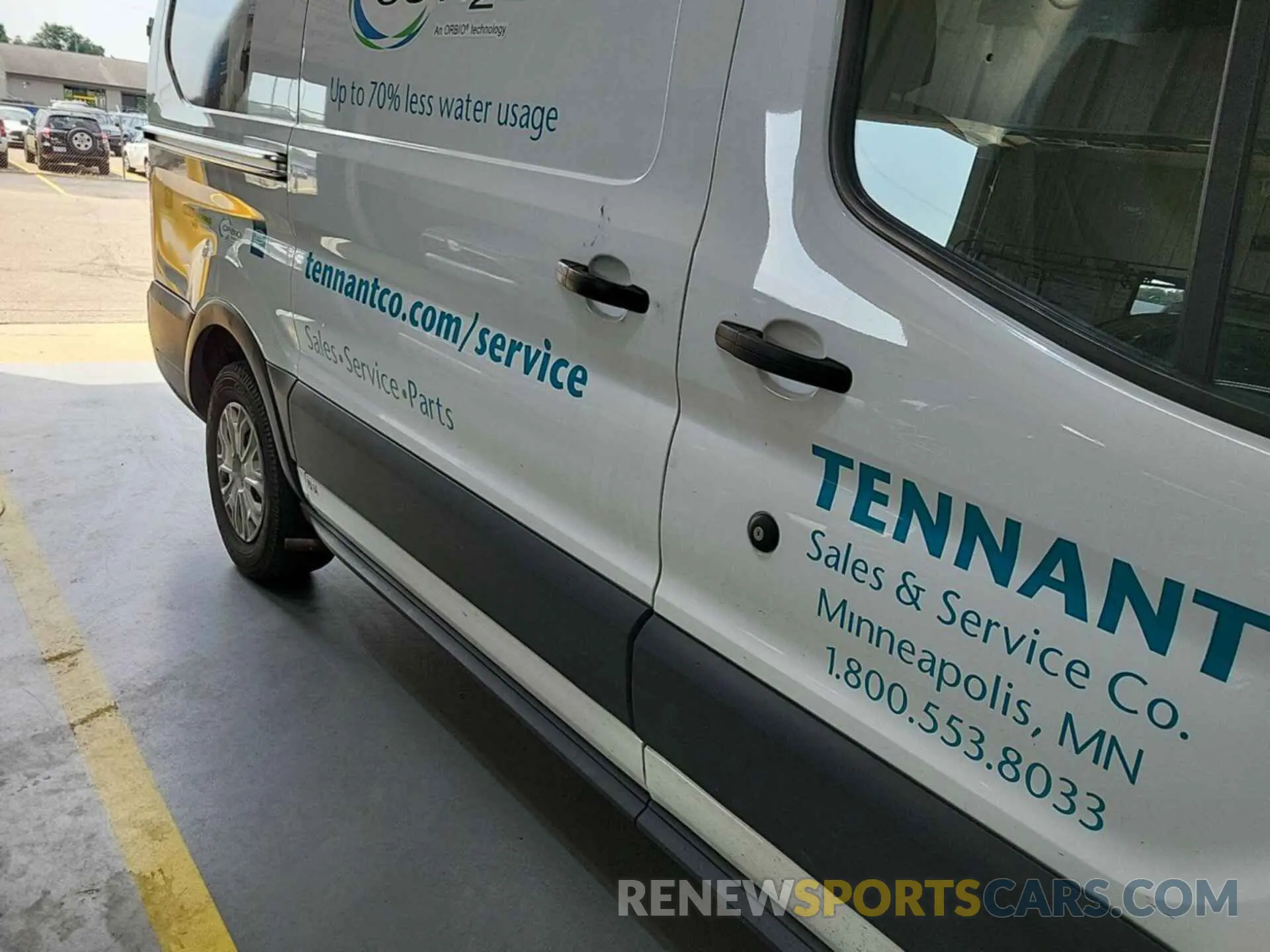 23 Photograph of a damaged car 1FTYE1YM6KKA40835 FORD TRANSIT 2019
