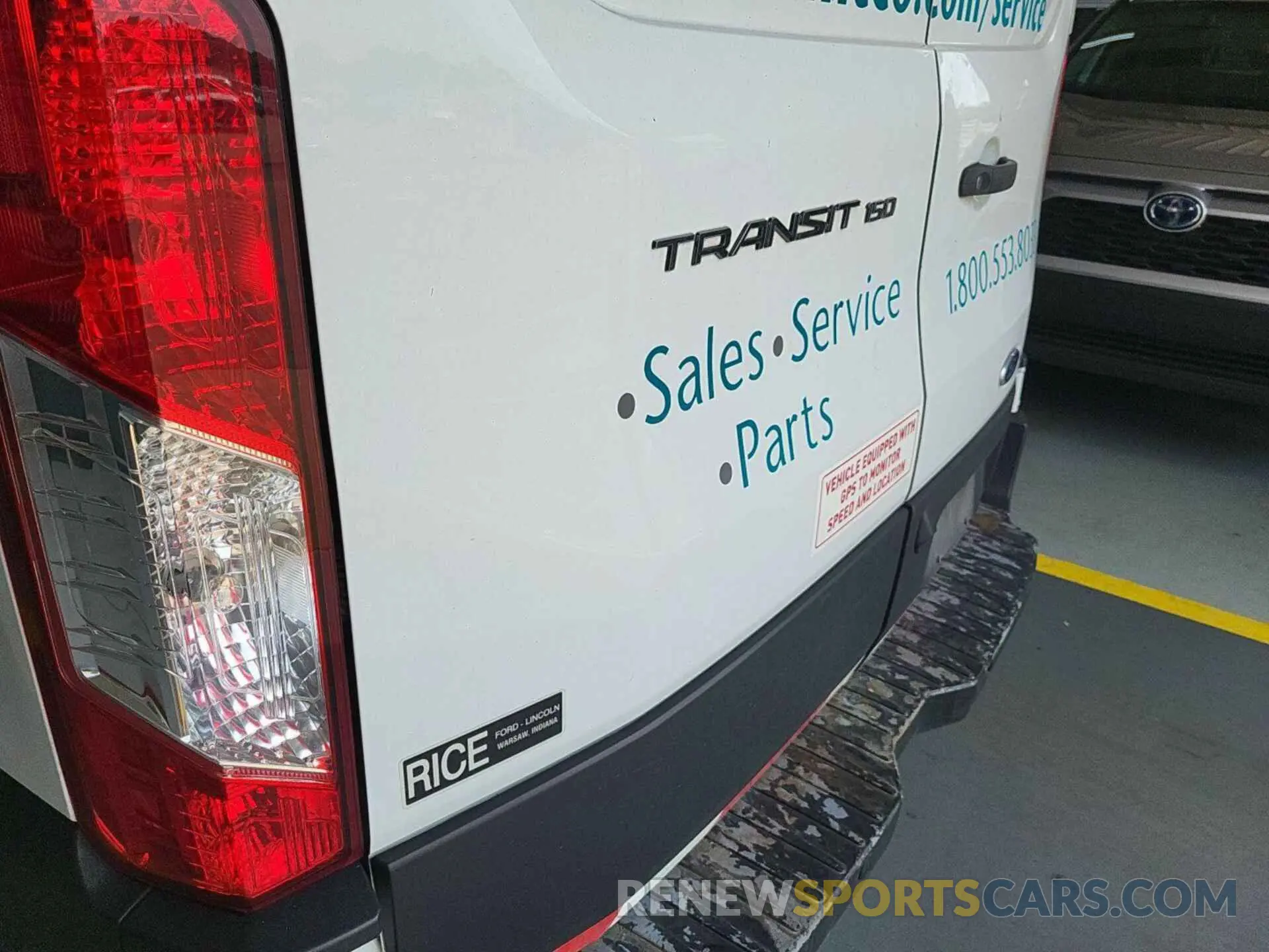 4 Photograph of a damaged car 1FTYE1YM6KKA40835 FORD TRANSIT 2019
