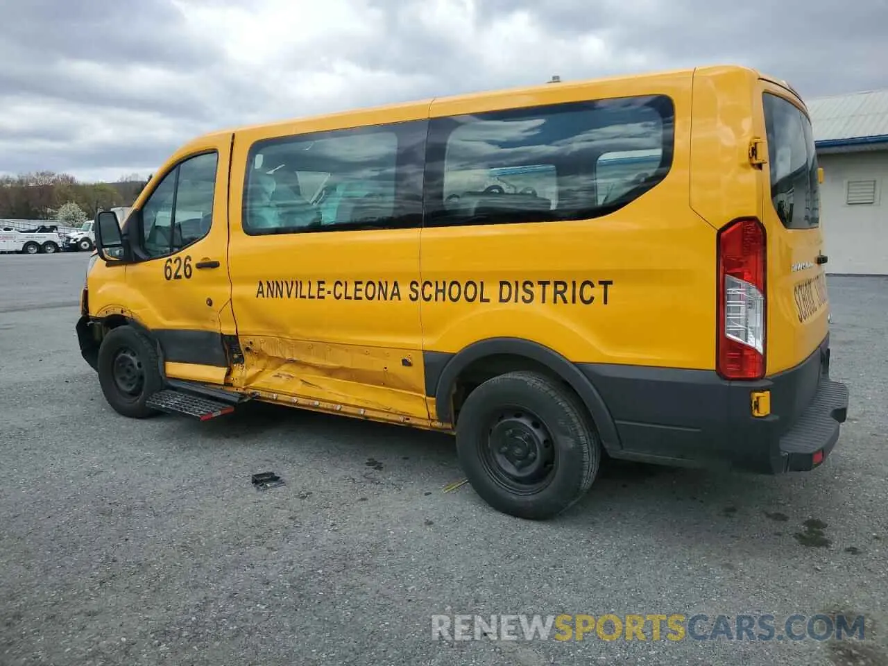 2 Photograph of a damaged car 1FTYE1YM7KKB39390 FORD TRANSIT 2019
