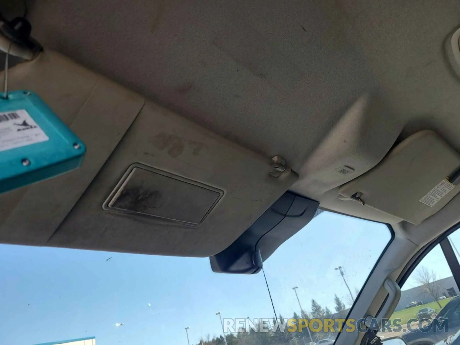 11 Photograph of a damaged car 1FTYE1YM9KKA80360 FORD TRANSIT 2019