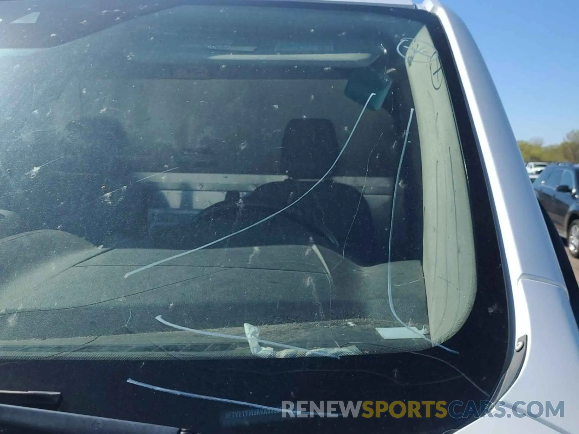26 Photograph of a damaged car 1FTYE1YM9KKA80360 FORD TRANSIT 2019