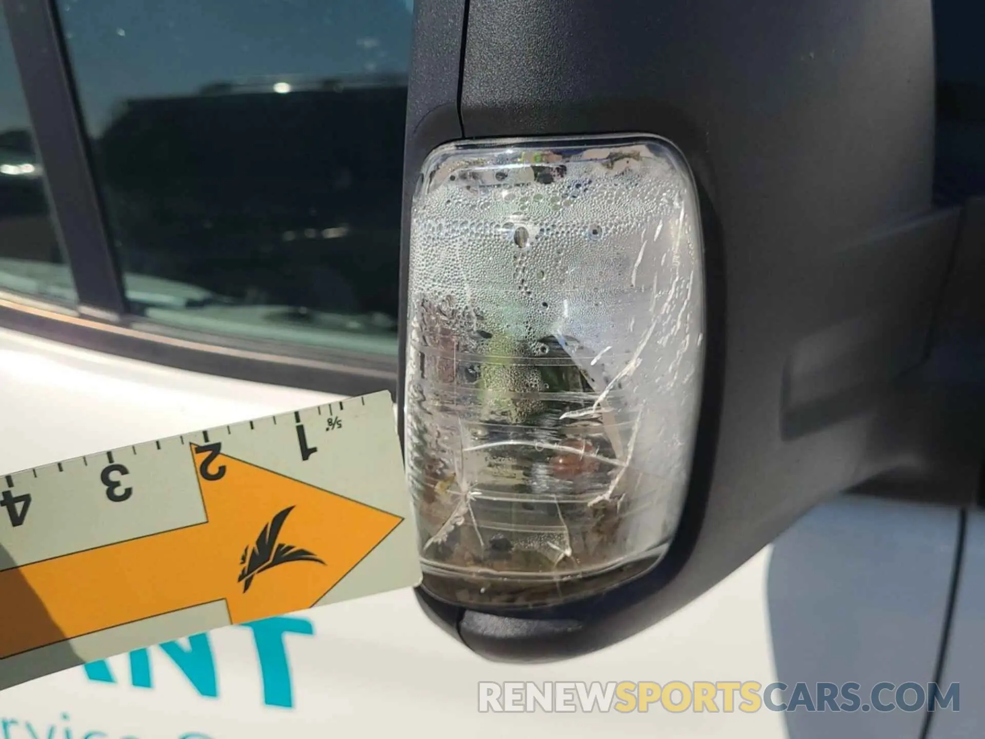 28 Photograph of a damaged car 1FTYE1YM9KKA80360 FORD TRANSIT 2019