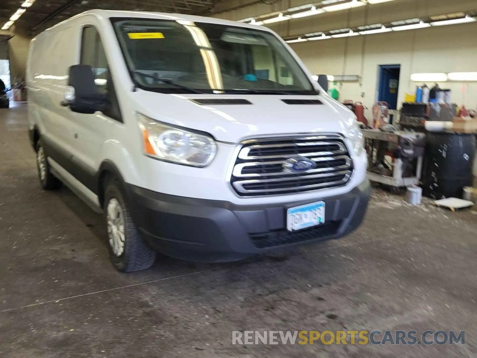 7 Photograph of a damaged car 1FTYE1YM9KKA80360 FORD TRANSIT 2019