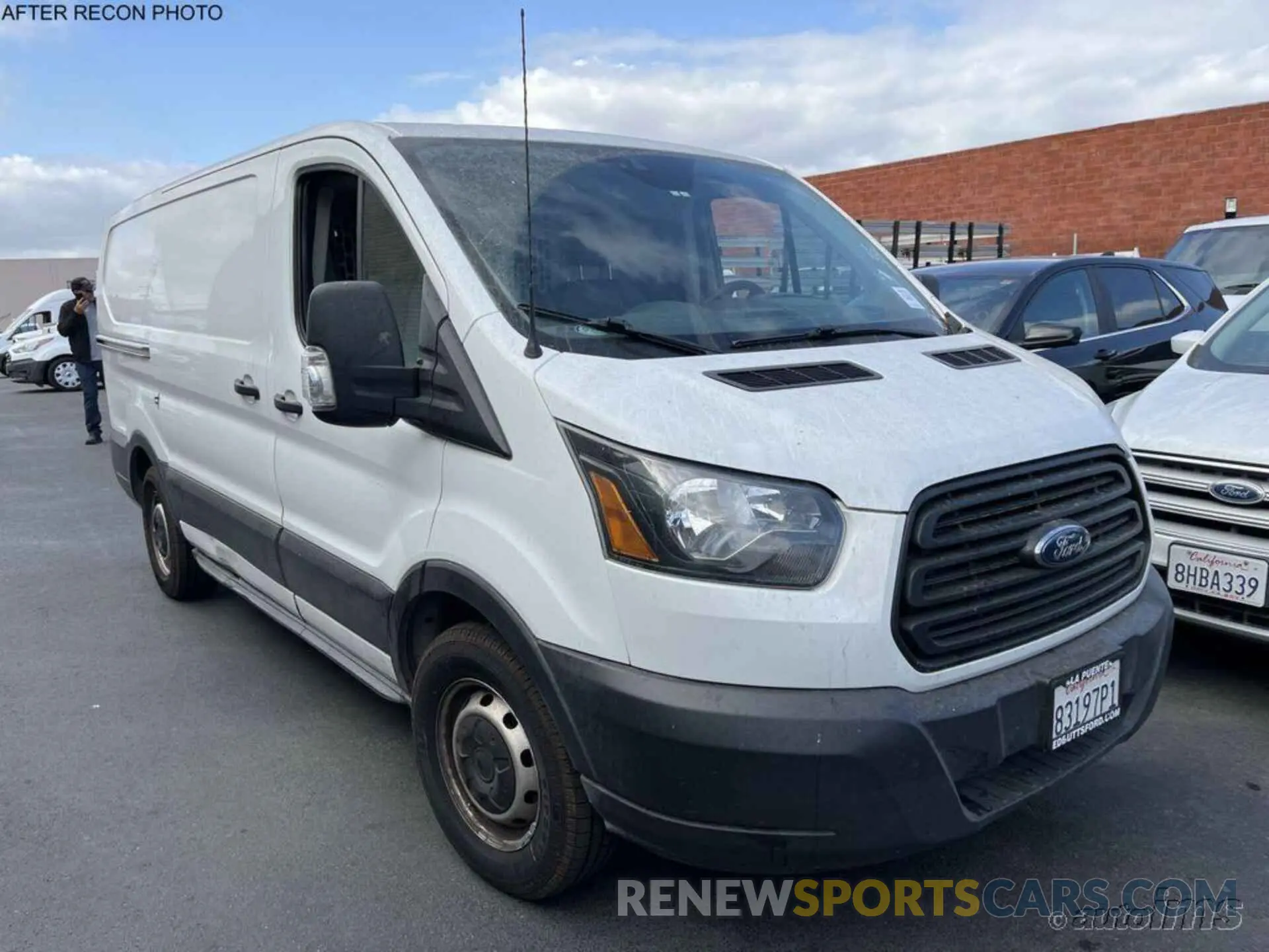 7 Фотография поврежденного автомобиля 1FTYE1YM9KKB78160 FORD TRANSIT 2019
