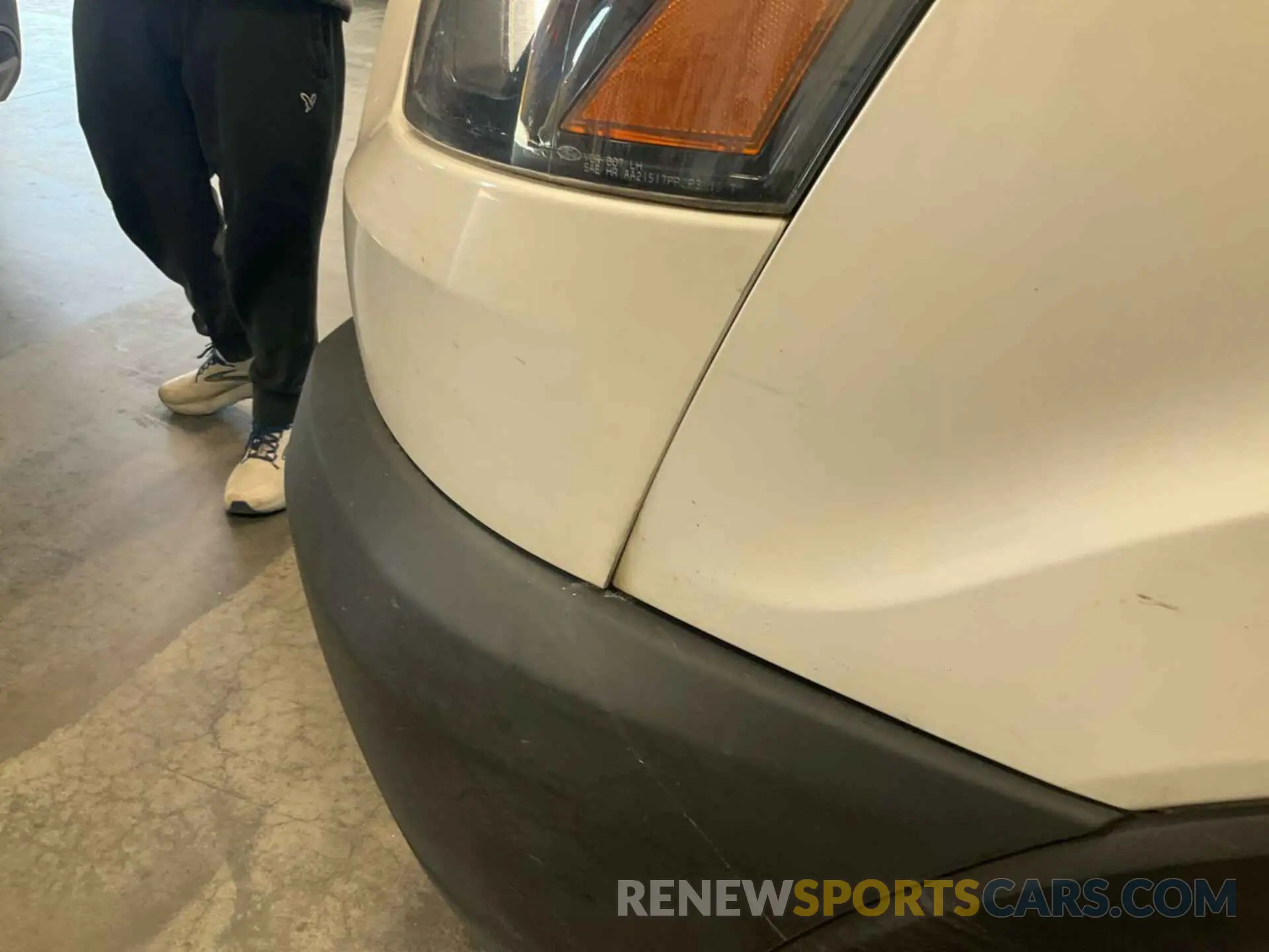 12 Photograph of a damaged car 1FTYE1YMXKKB31896 FORD TRANSIT 2019