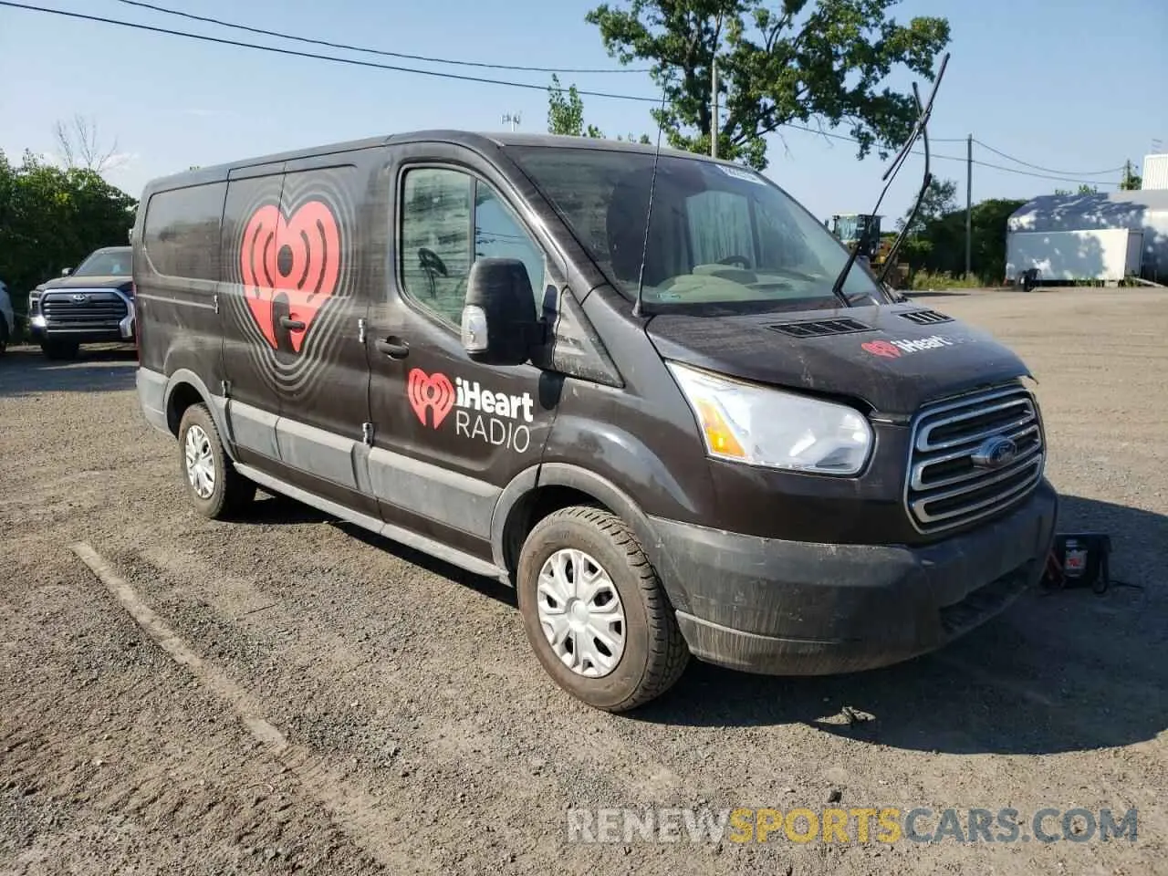 4 Photograph of a damaged car 1FTYE1ZM9KKB80795 FORD TRANSIT 2019