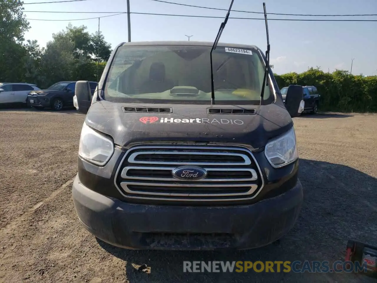 5 Photograph of a damaged car 1FTYE1ZM9KKB80795 FORD TRANSIT 2019