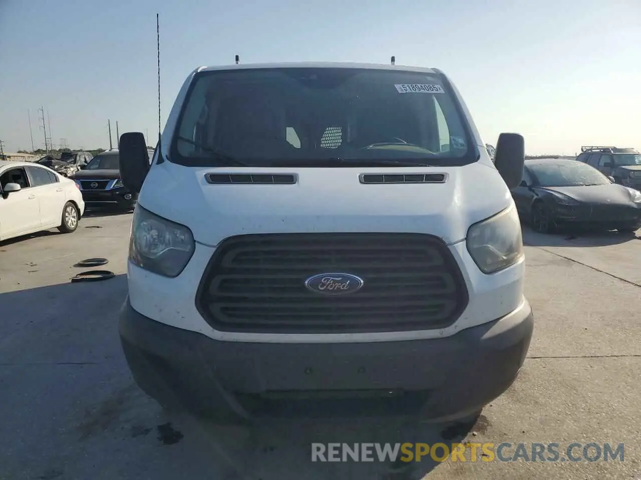 5 Фотография поврежденного автомобиля 1FTYE2YM1KKB15026 FORD TRANSIT 2019