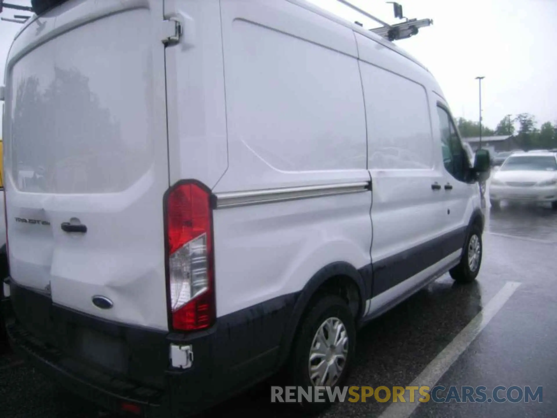 24 Фотография поврежденного автомобиля 1FTYR1CMXKKA83747 FORD TRANSIT 2019
