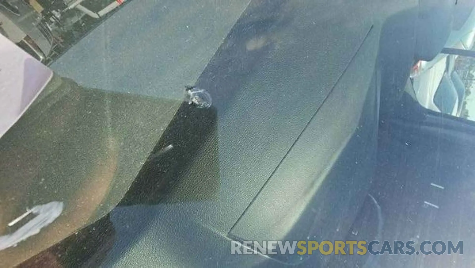 1 Photograph of a damaged car 1FTYR1YG1KKA40806 FORD TRANSIT 2019