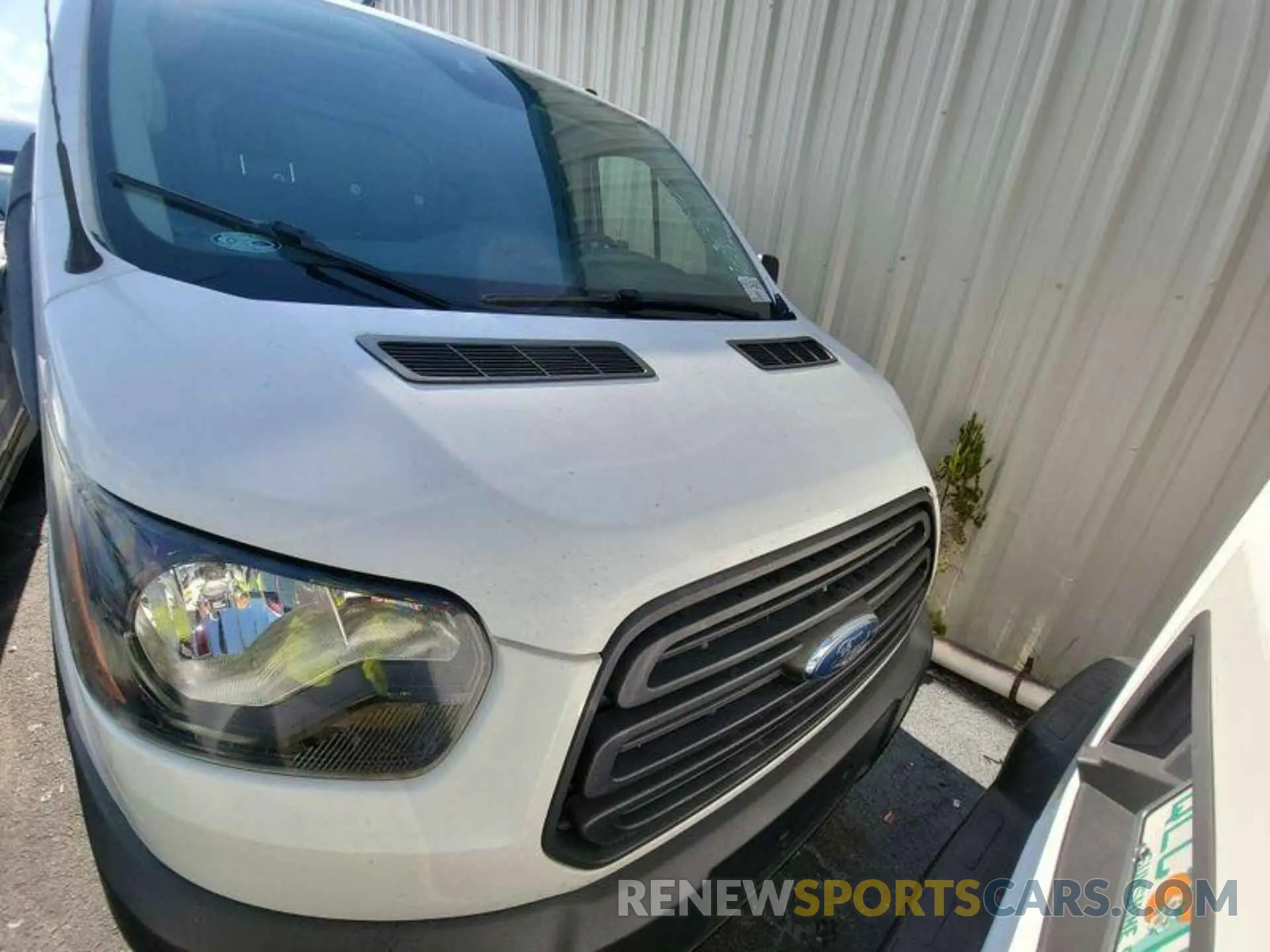 15 Photograph of a damaged car 1FTYR1YG1KKA40806 FORD TRANSIT 2019
