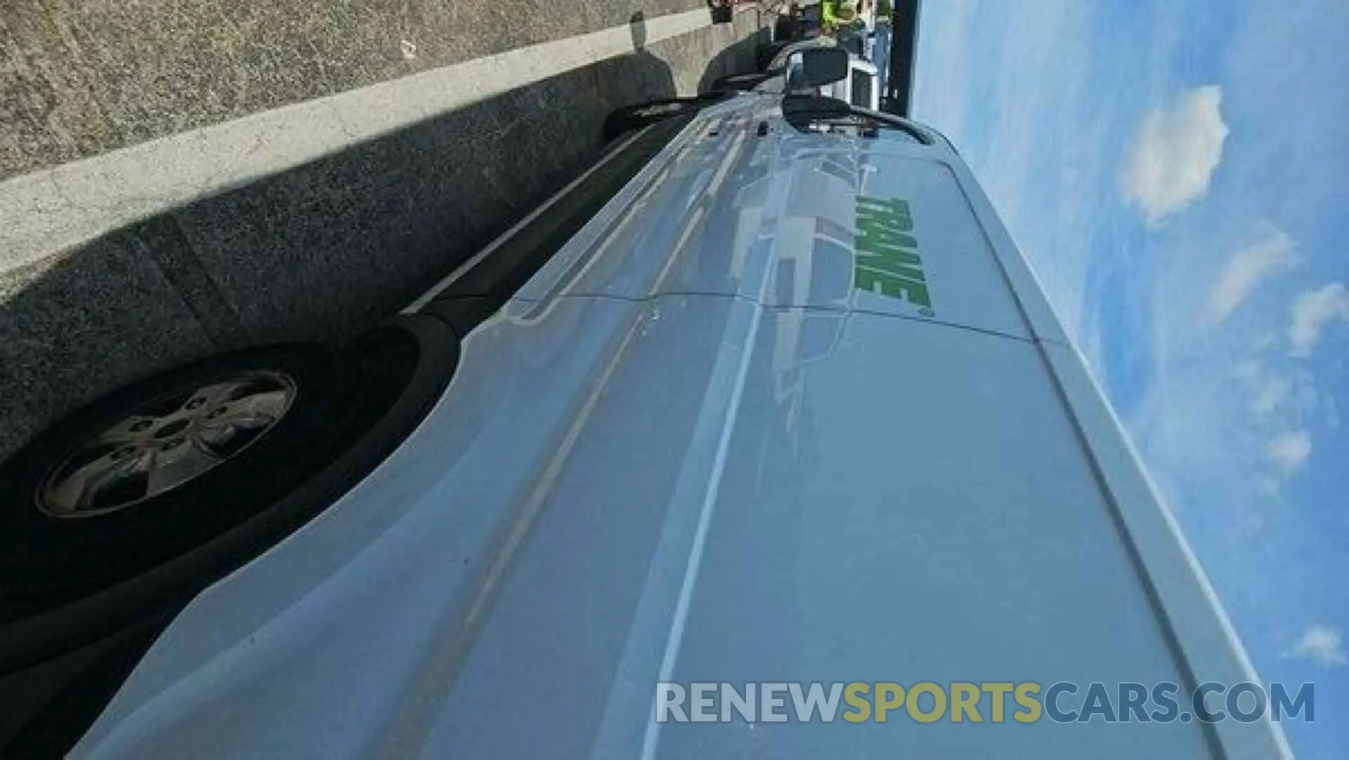 17 Photograph of a damaged car 1FTYR1YG1KKA40806 FORD TRANSIT 2019