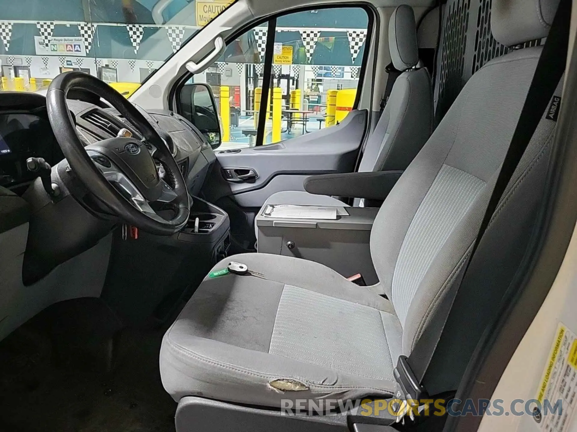 15 Photograph of a damaged car 1FTYR1YG1KKA95143 FORD TRANSIT 2019