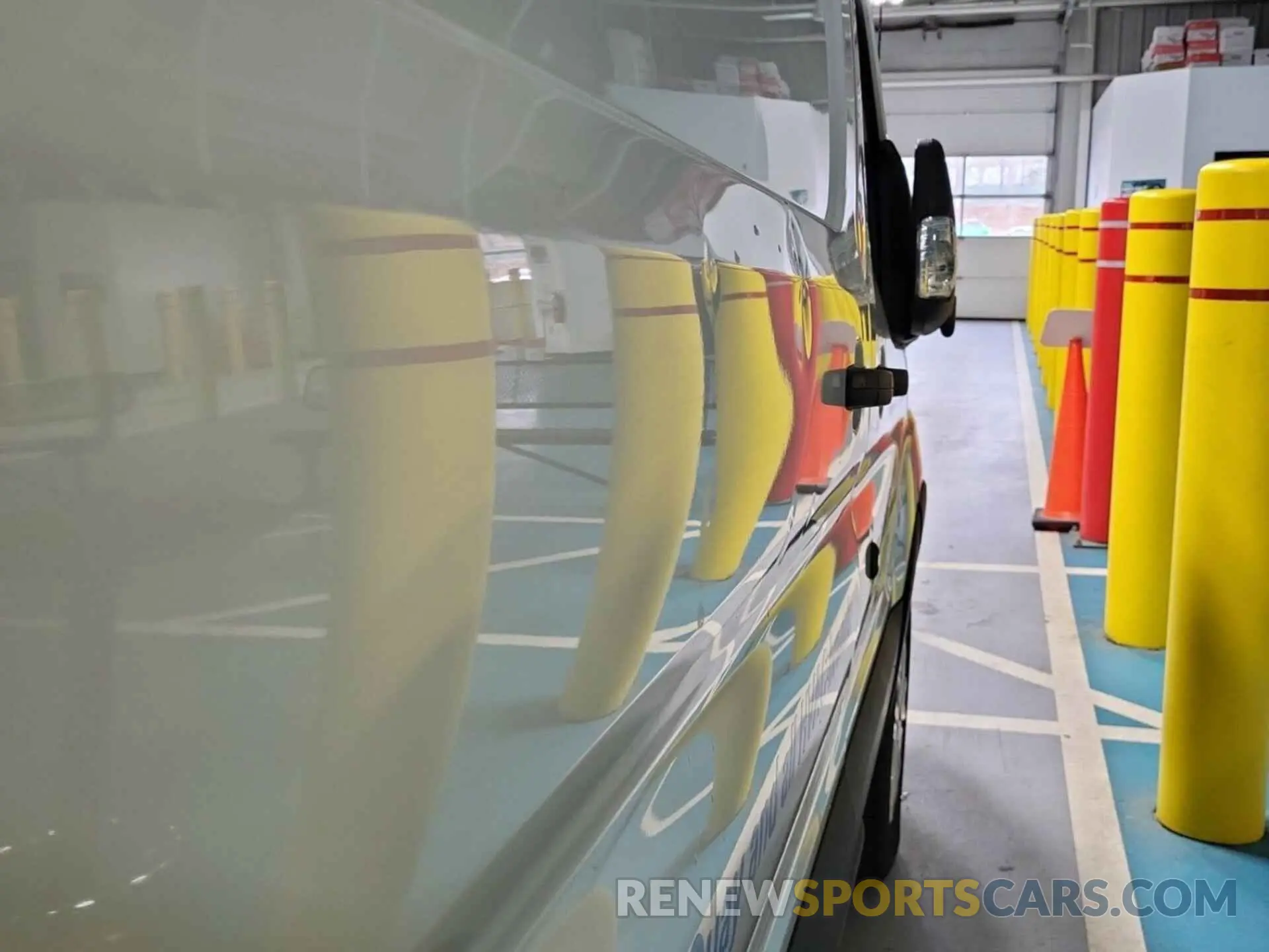 30 Photograph of a damaged car 1FTYR1YG1KKA95143 FORD TRANSIT 2019