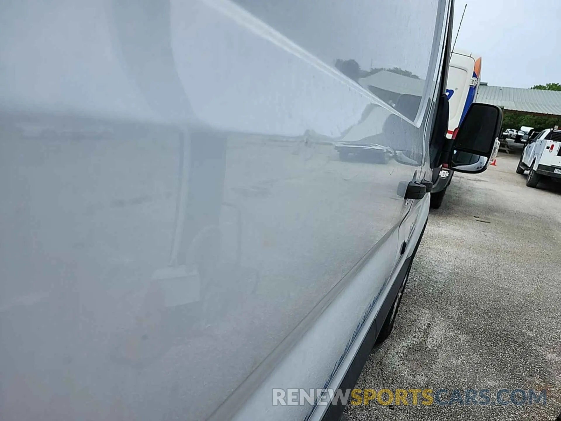 11 Фотография поврежденного автомобиля 1FTYR1YG2KKB08577 FORD TRANSIT 2019
