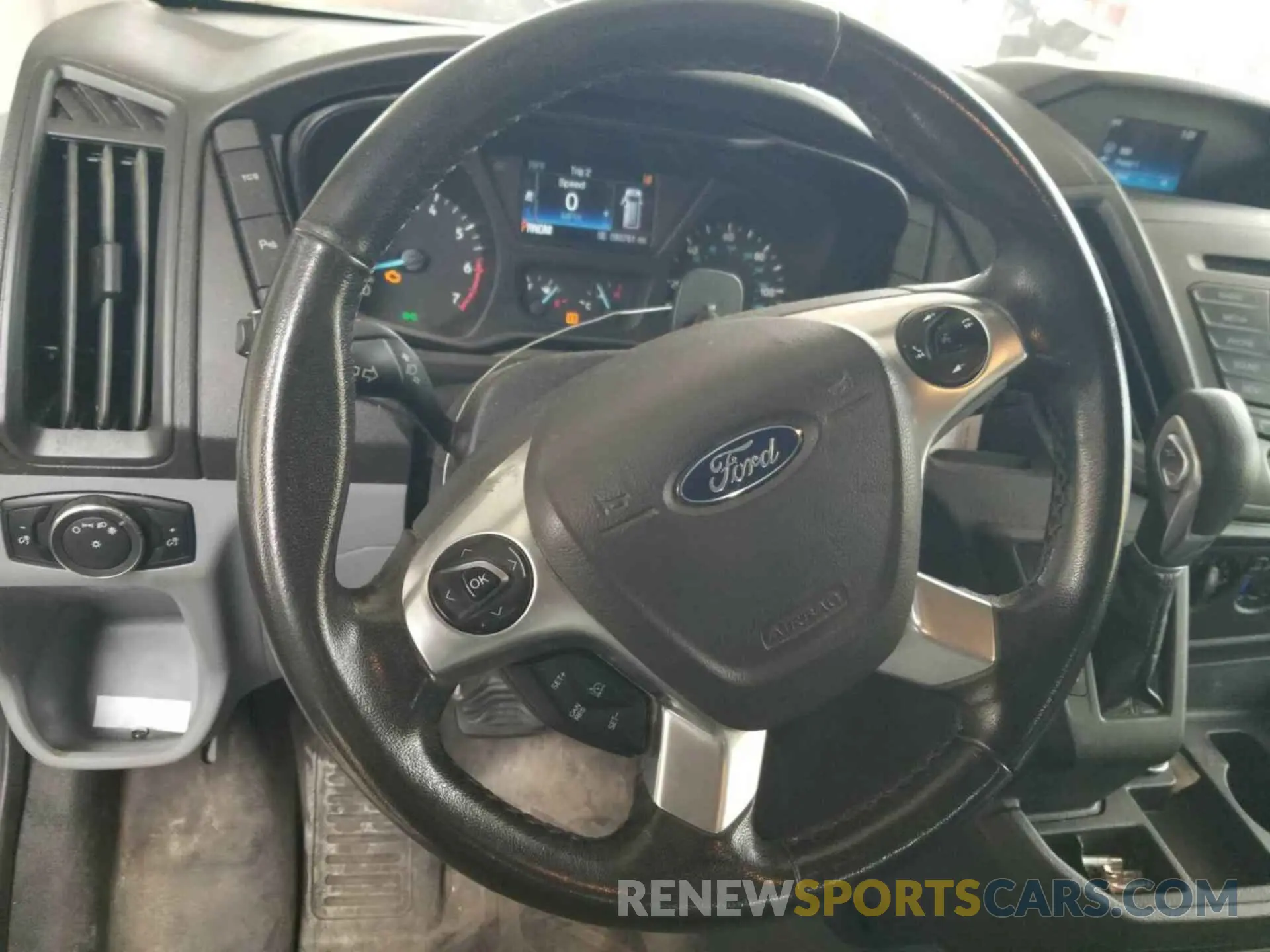 28 Фотография поврежденного автомобиля 1FTYR1YG2KKB08577 FORD TRANSIT 2019