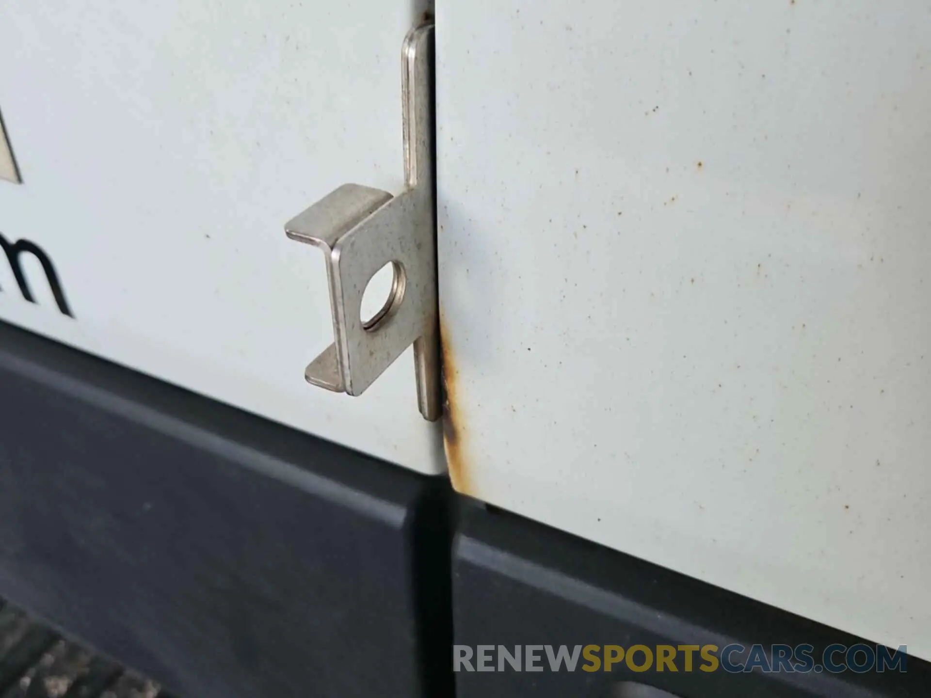 43 Photograph of a damaged car 1FTYR1YG3KKB08572 FORD TRANSIT 2019