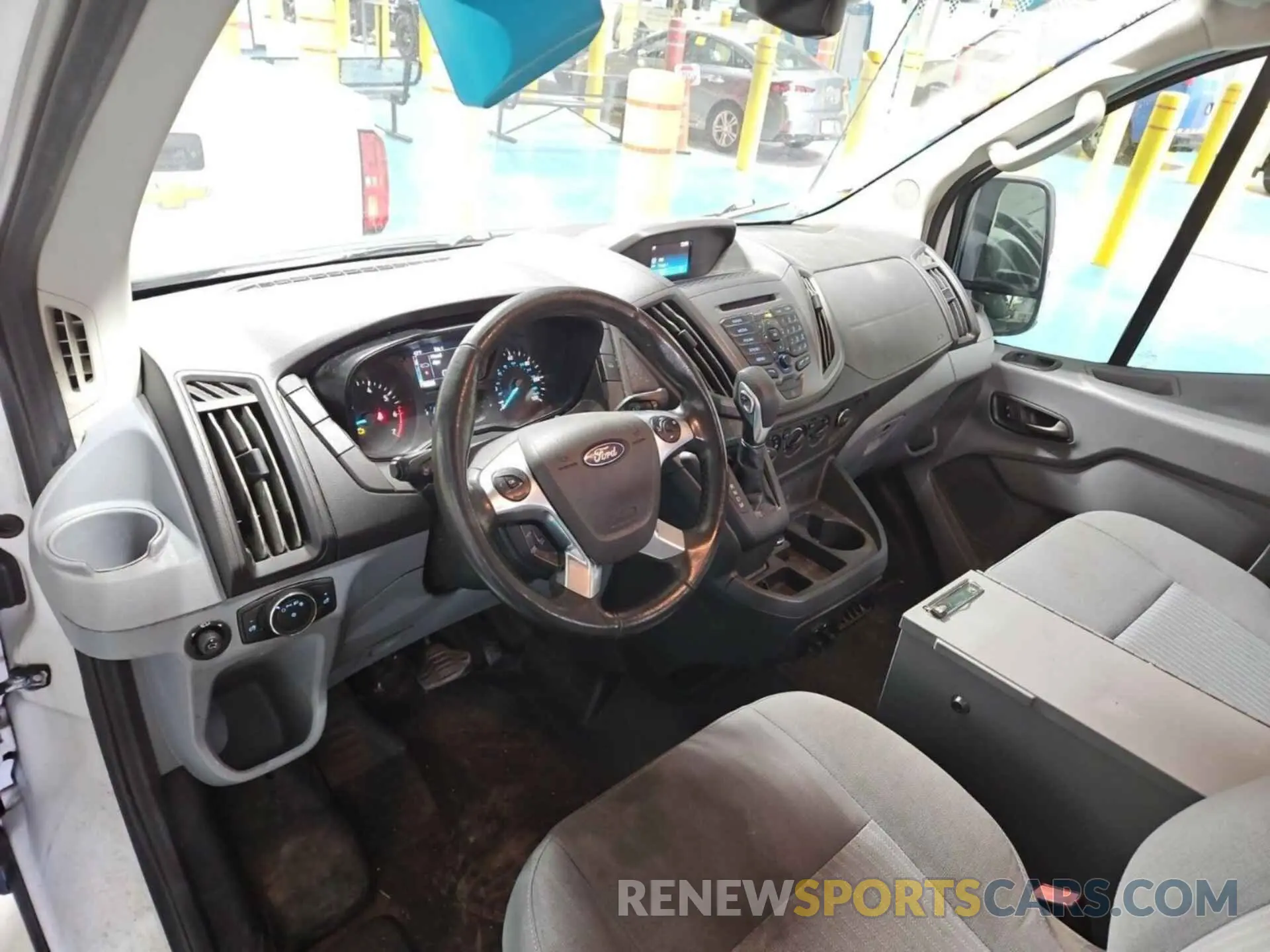 54 Photograph of a damaged car 1FTYR1YG3KKB08572 FORD TRANSIT 2019