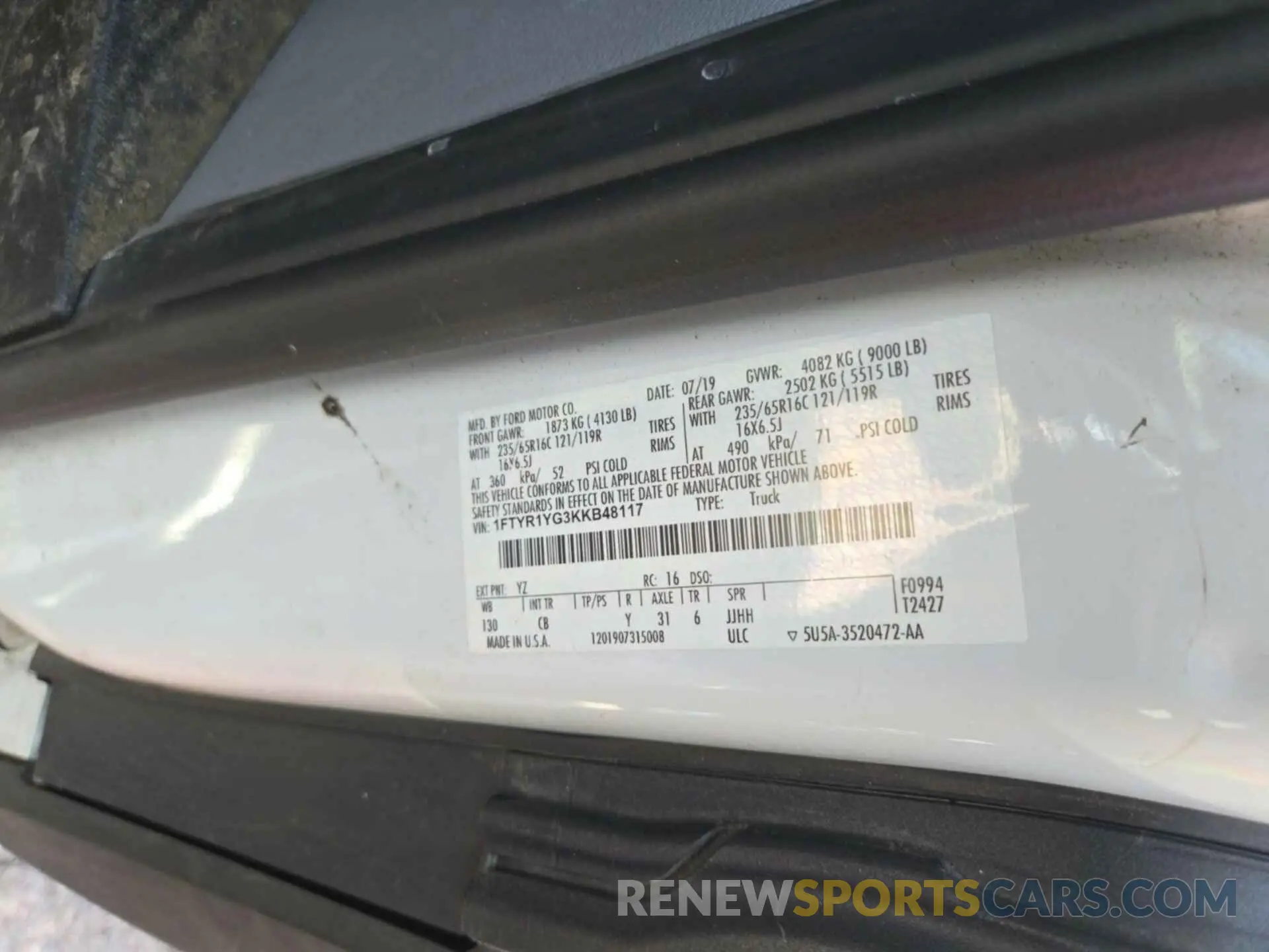 39 Photograph of a damaged car 1FTYR1YG3KKB48117 FORD TRANSIT 2019
