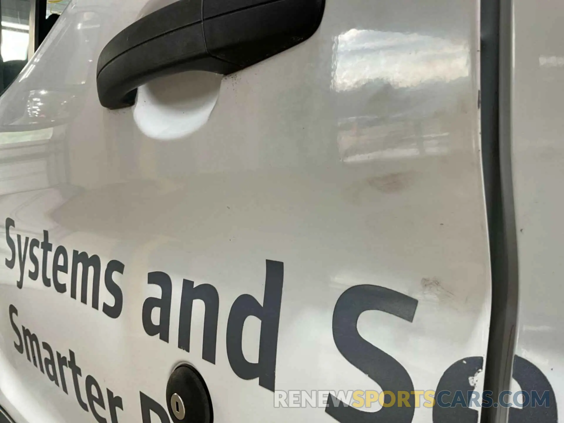 24 Photograph of a damaged car 1FTYR1YG4KKA38029 FORD TRANSIT 2019