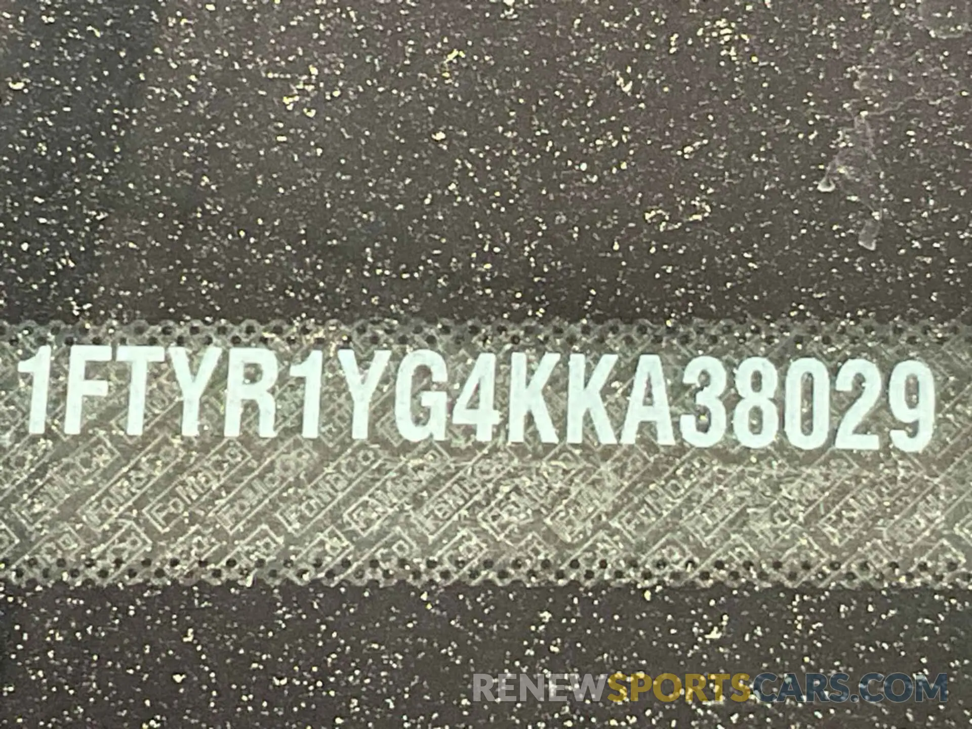 5 Photograph of a damaged car 1FTYR1YG4KKA38029 FORD TRANSIT 2019
