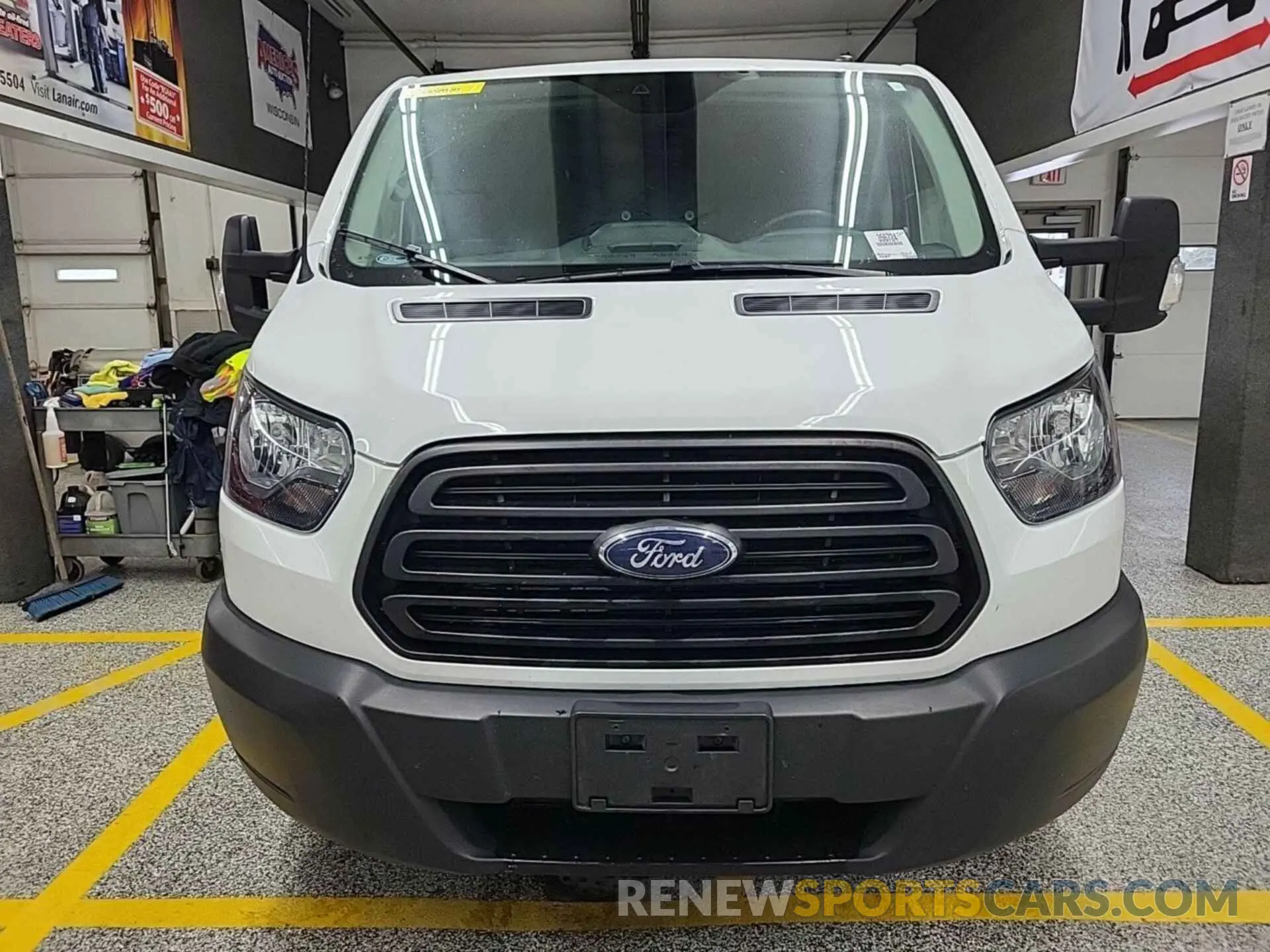 21 Фотография поврежденного автомобиля 1FTYR1YG4KKB43492 FORD TRANSIT 2019