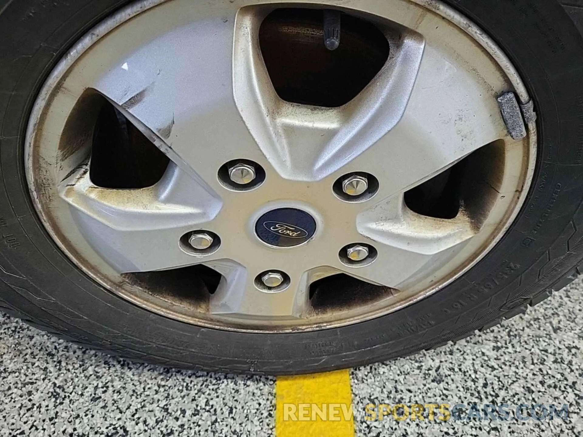 25 Фотография поврежденного автомобиля 1FTYR1YG4KKB43492 FORD TRANSIT 2019