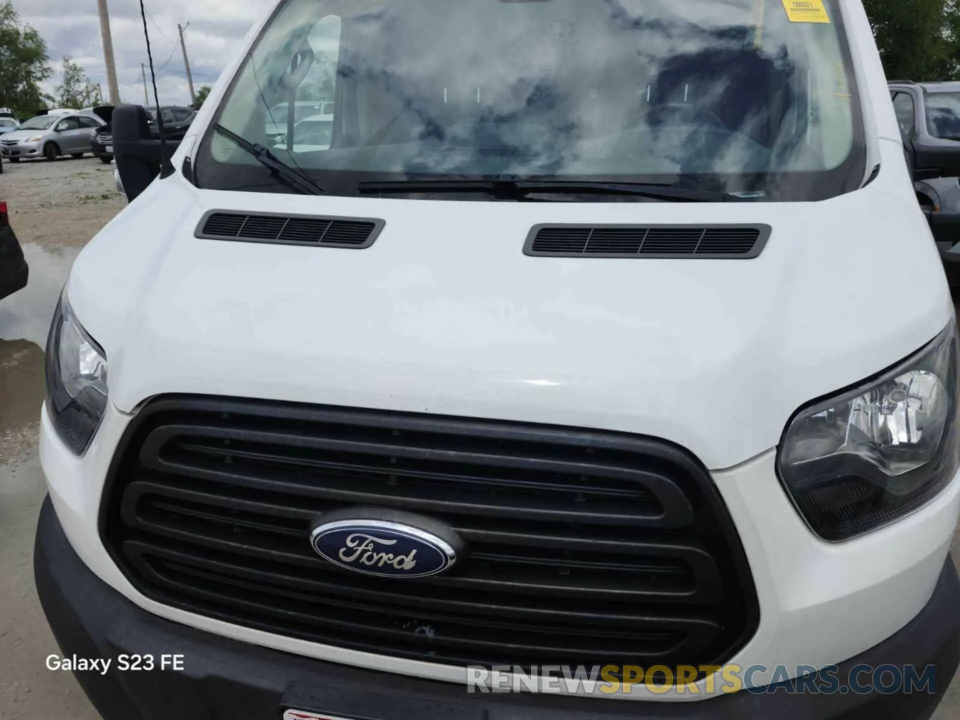 2 Фотография поврежденного автомобиля 1FTYR1YG5KKA38069 FORD TRANSIT 2019