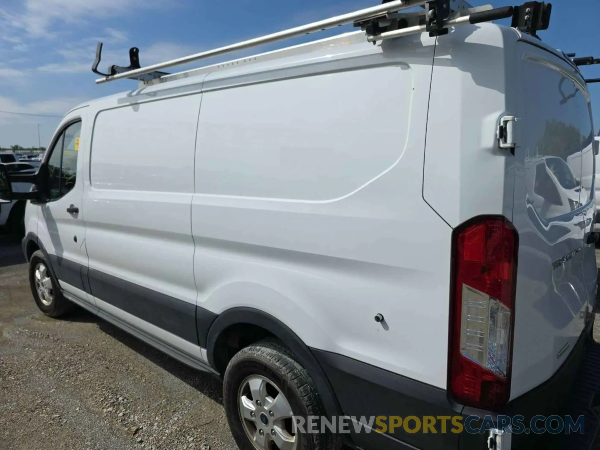 23 Фотография поврежденного автомобиля 1FTYR1YG5KKA38069 FORD TRANSIT 2019