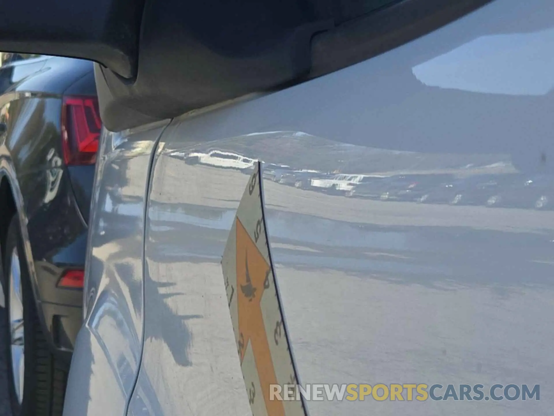 17 Photograph of a damaged car 1FTYR1YG5KKB48118 FORD TRANSIT 2019