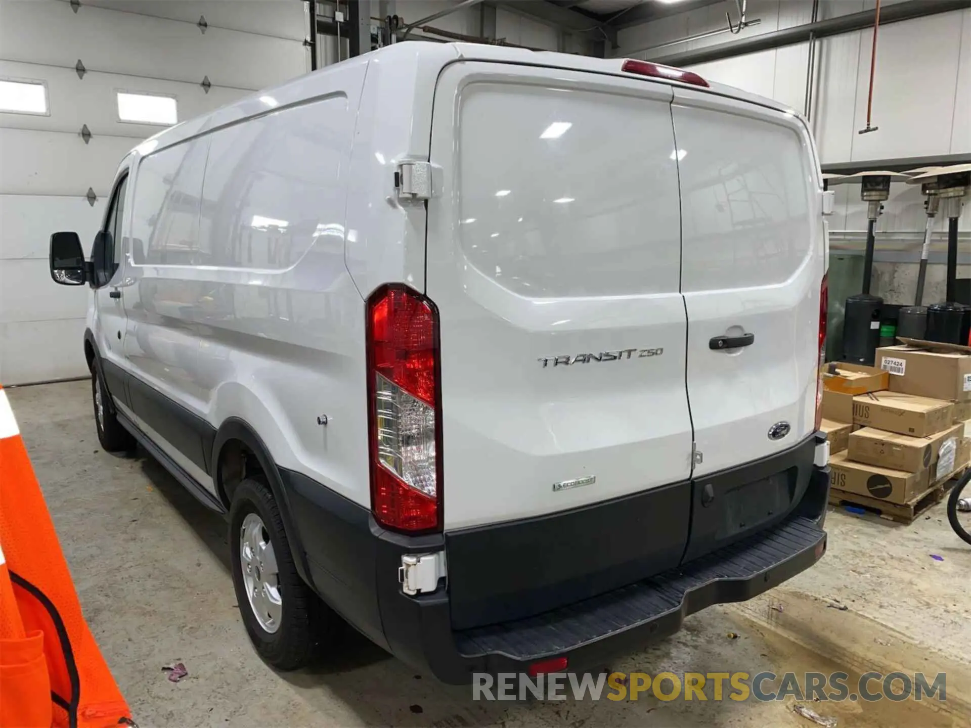 23 Photograph of a damaged car 1FTYR1YG7KKA40826 FORD TRANSIT 2019