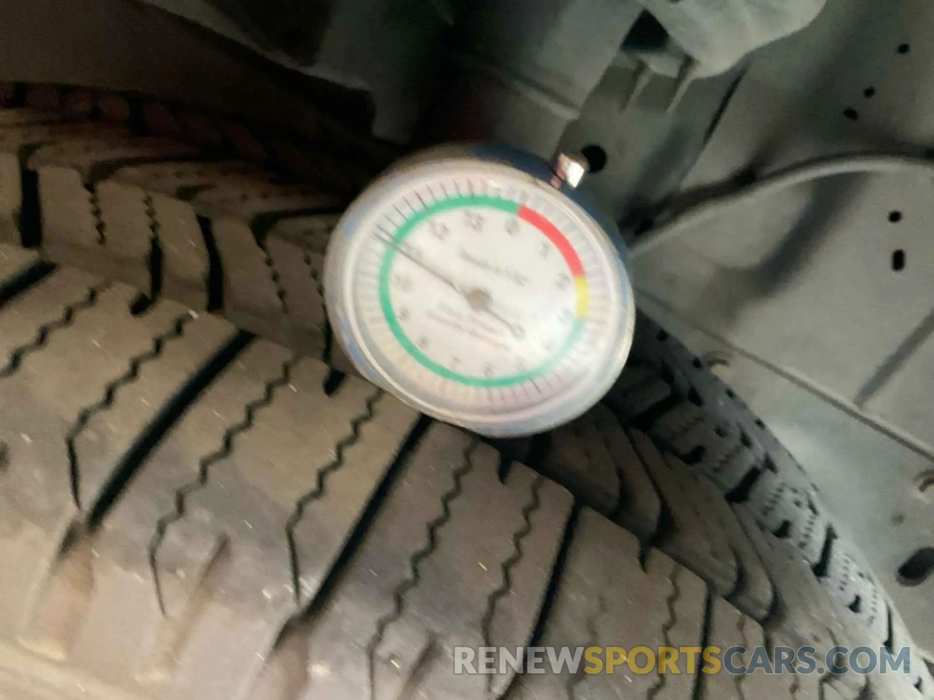 9 Фотография поврежденного автомобиля 1FTYR1YG7KKB48170 FORD TRANSIT 2019