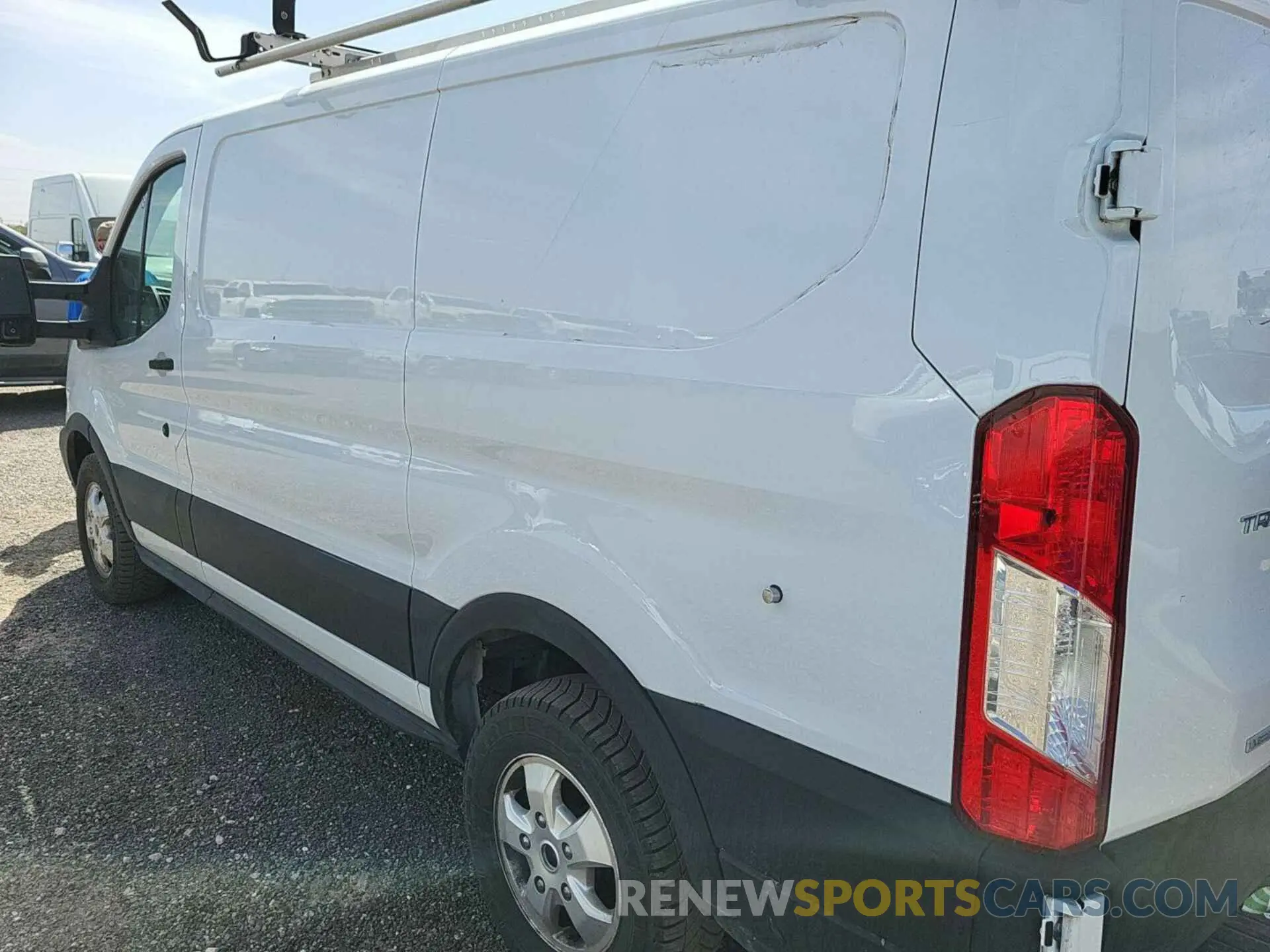 4 Фотография поврежденного автомобиля 1FTYR1YG7KKB48251 FORD TRANSIT 2019