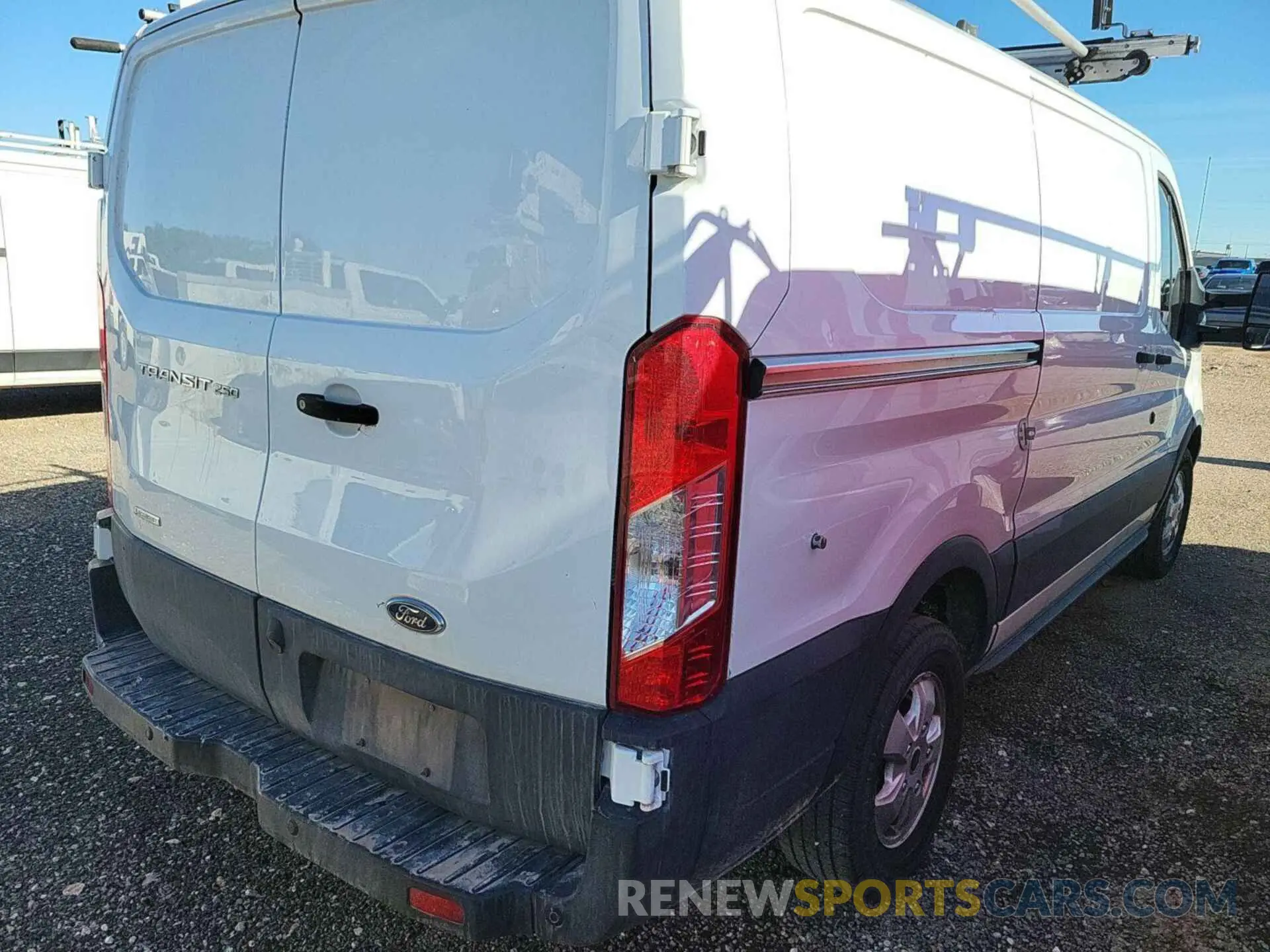 7 Фотография поврежденного автомобиля 1FTYR1YG8KKB48257 FORD TRANSIT 2019