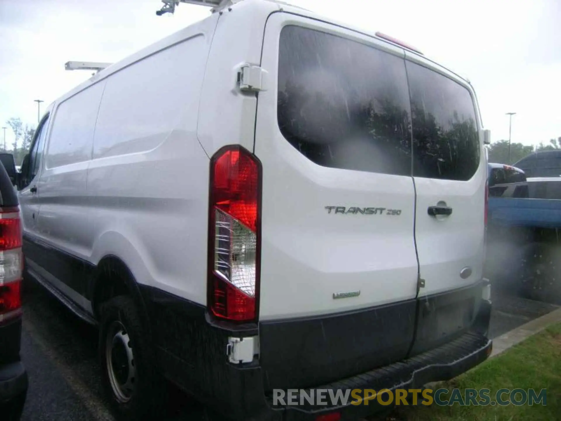 12 Photograph of a damaged car 1FTYR1YG8KKB61350 FORD TRANSIT 2019