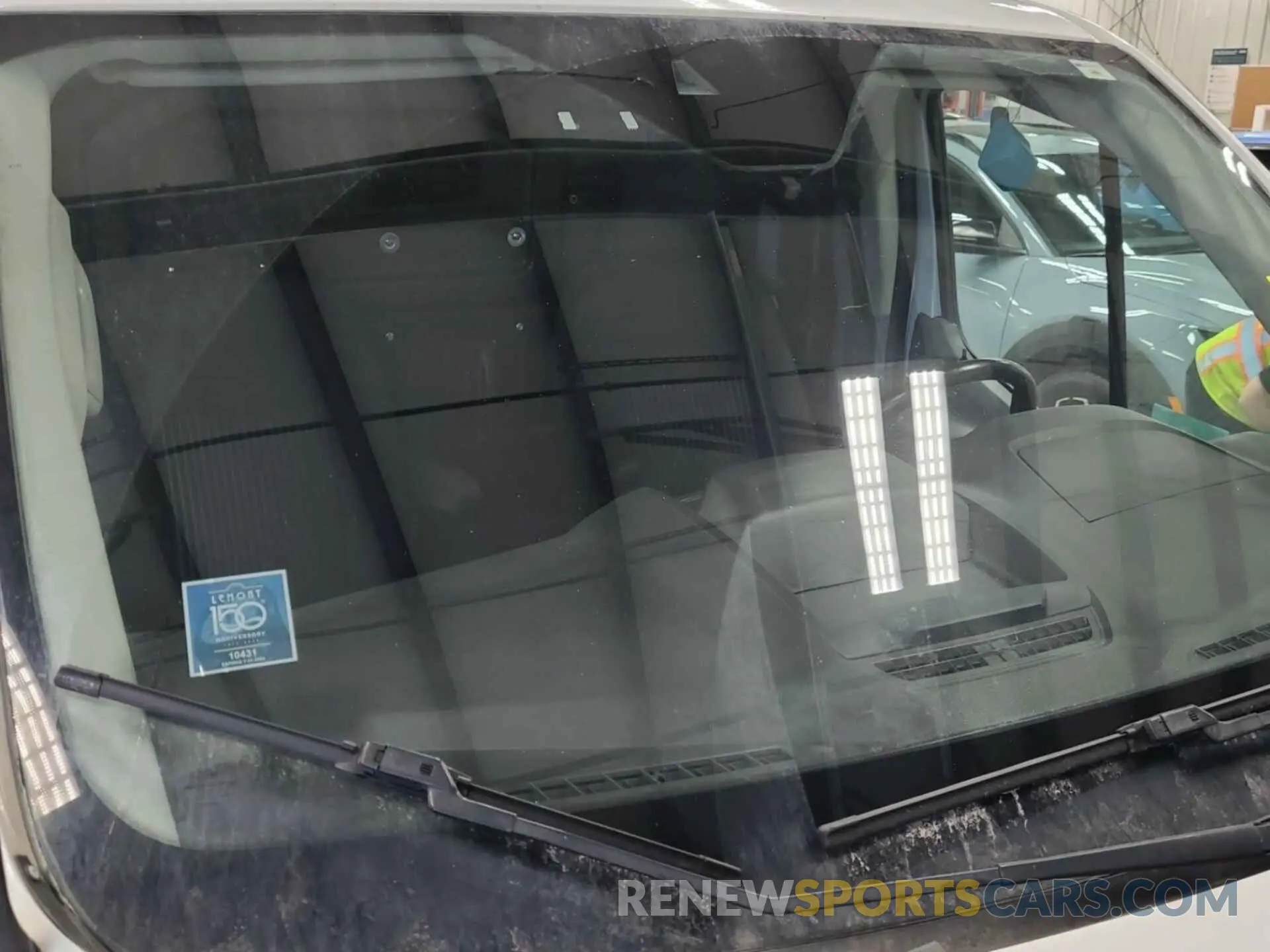 25 Photograph of a damaged car 1FTYR1YGXKKA40822 FORD TRANSIT 2019