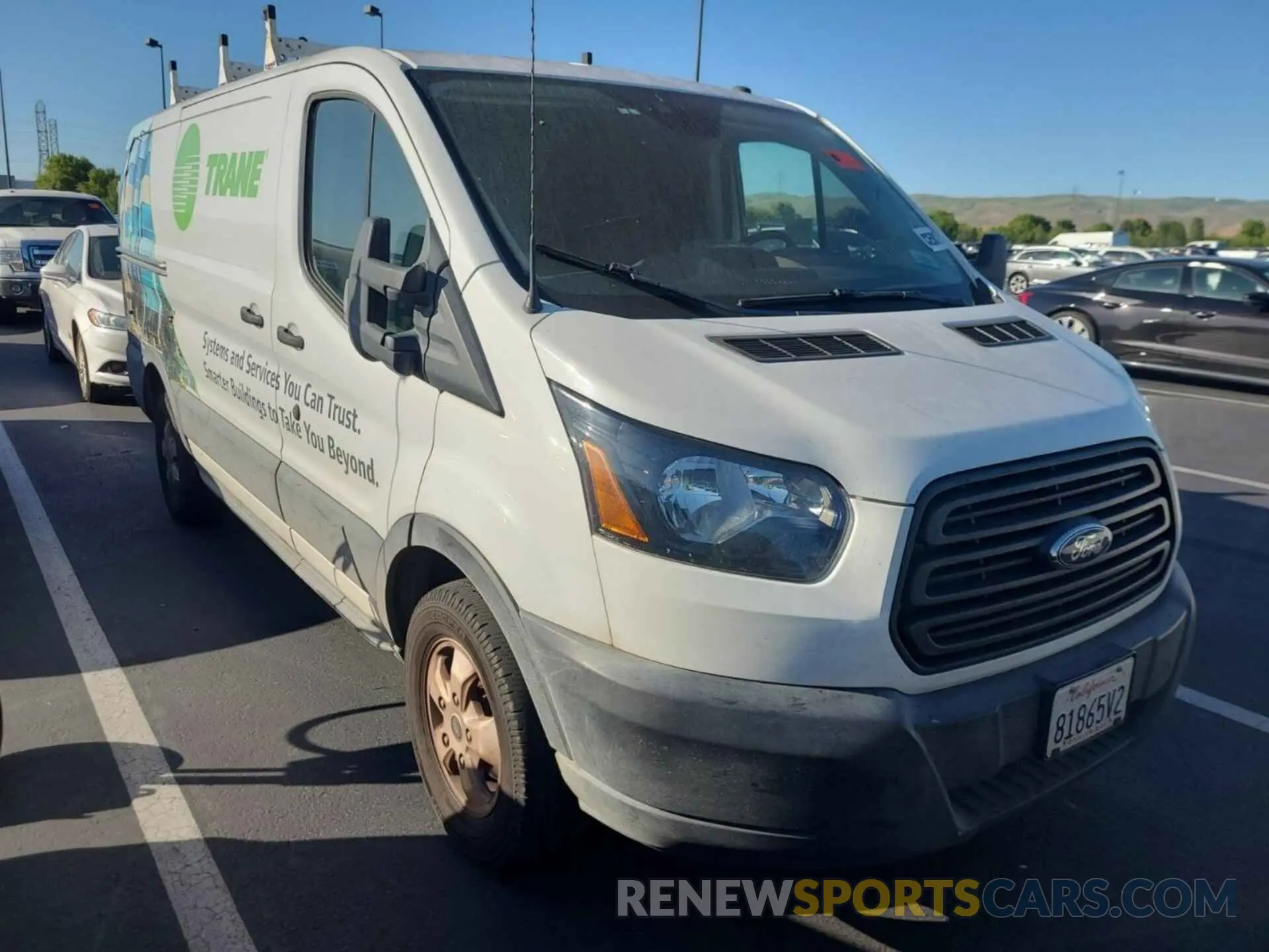 35 Photograph of a damaged car 1FTYR1YGXKKB48275 FORD TRANSIT 2019