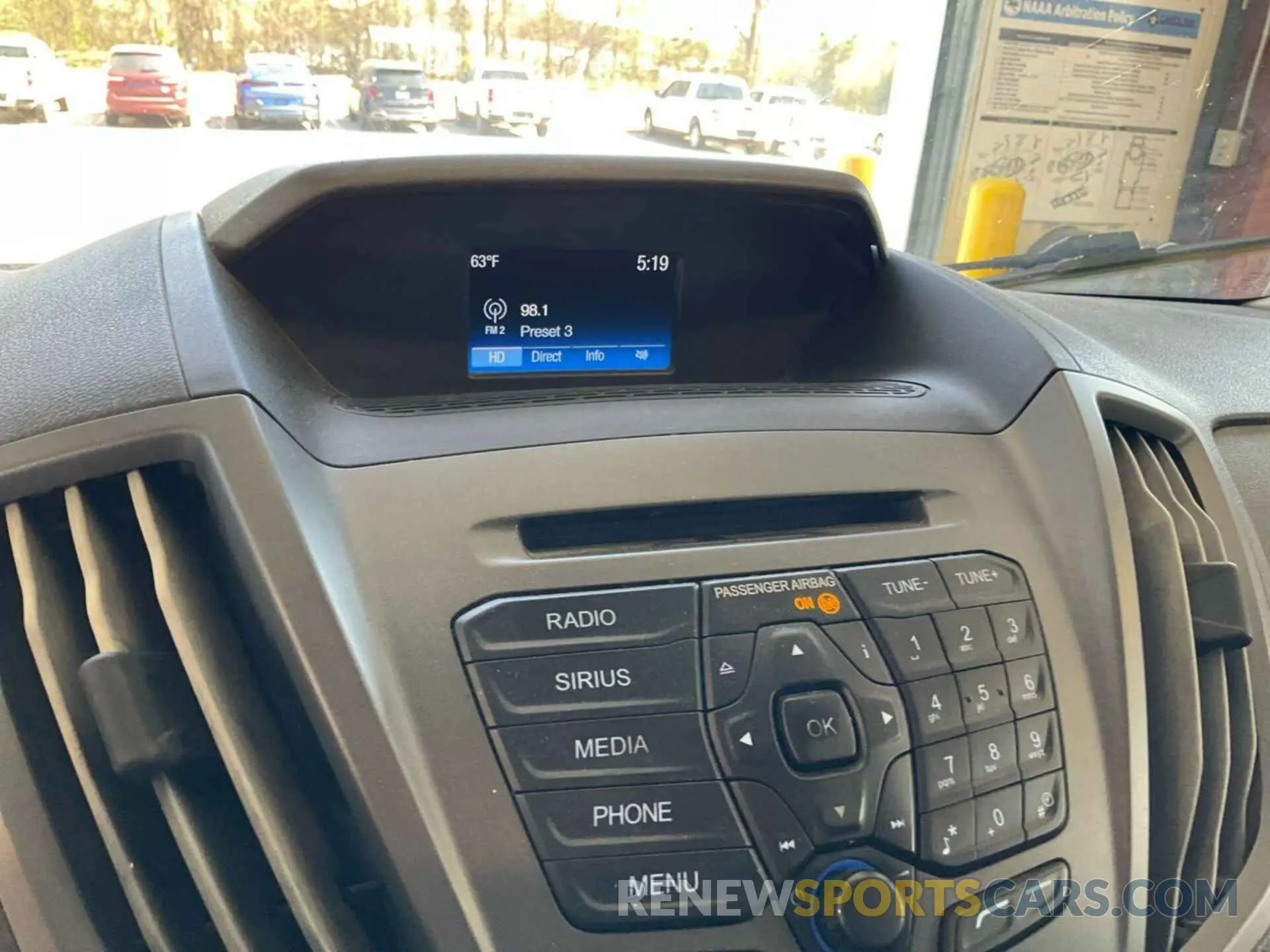 17 Photograph of a damaged car 1FTYR1YGXKKB88064 FORD TRANSIT 2019