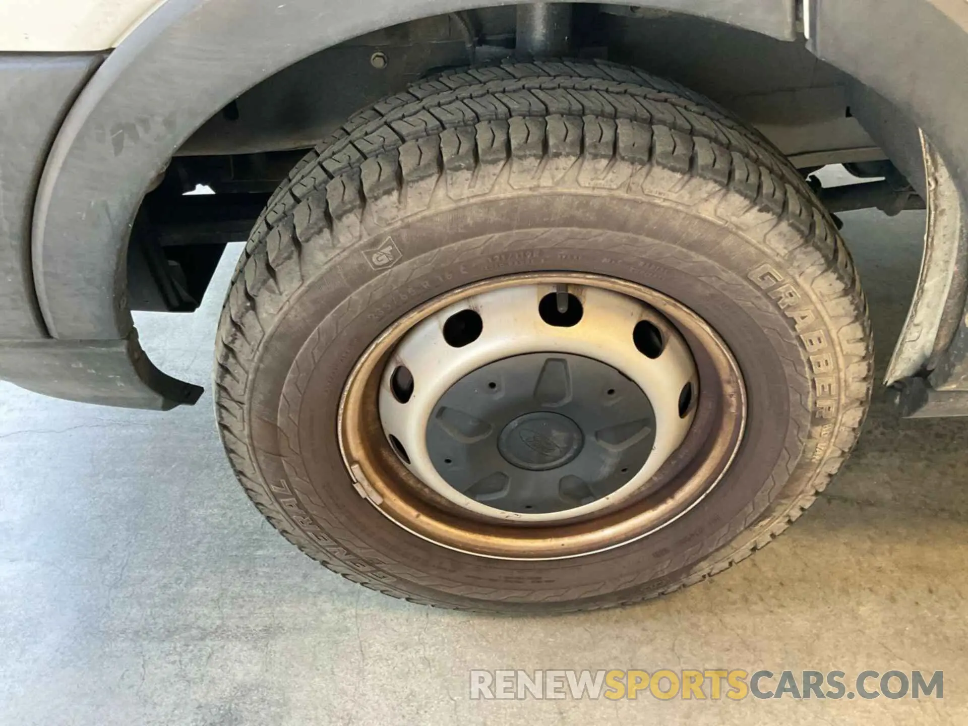 21 Photograph of a damaged car 1FTYR1YGXKKB88064 FORD TRANSIT 2019