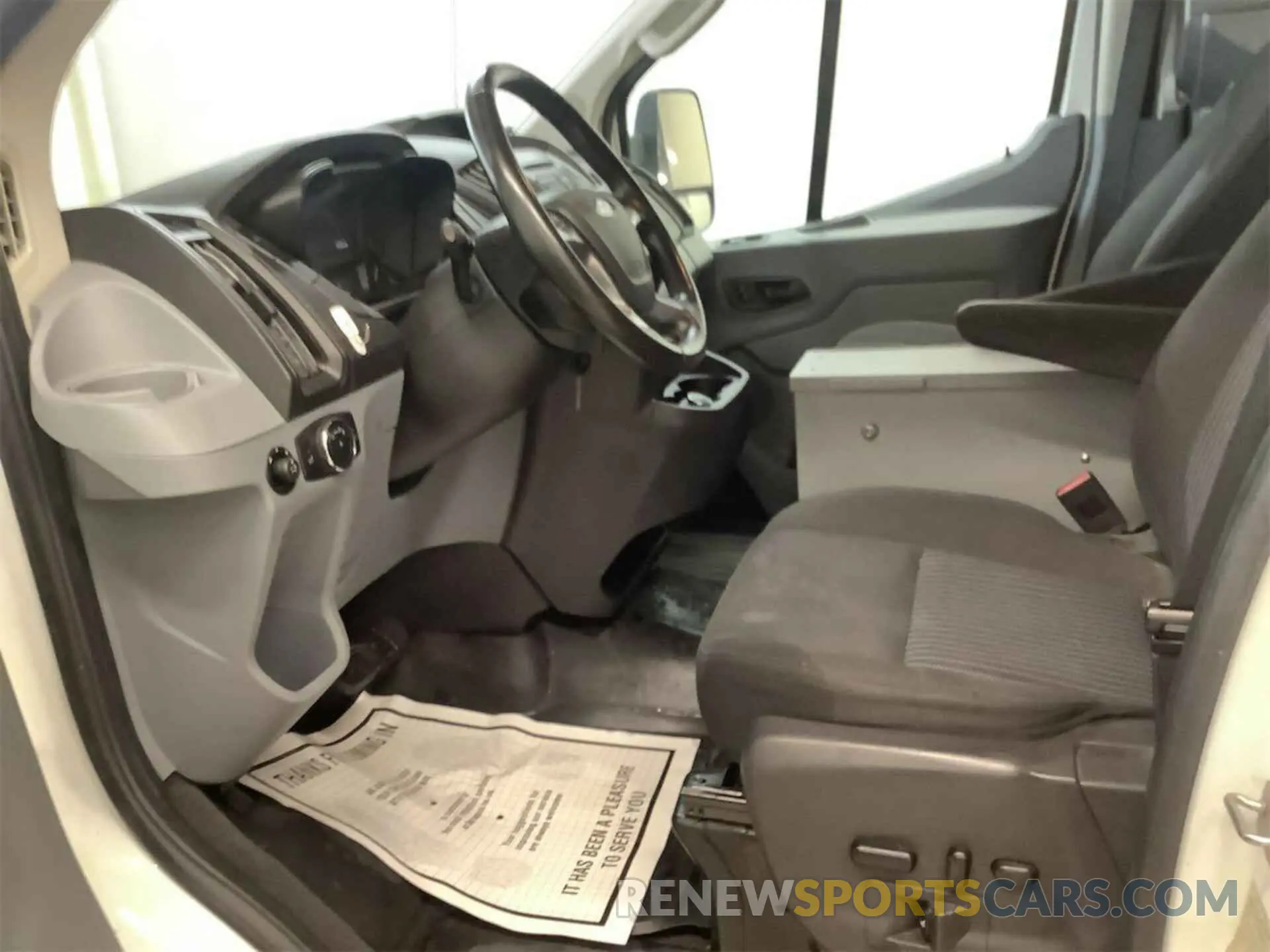 27 Photograph of a damaged car 1FTYR1YGXKKB88064 FORD TRANSIT 2019