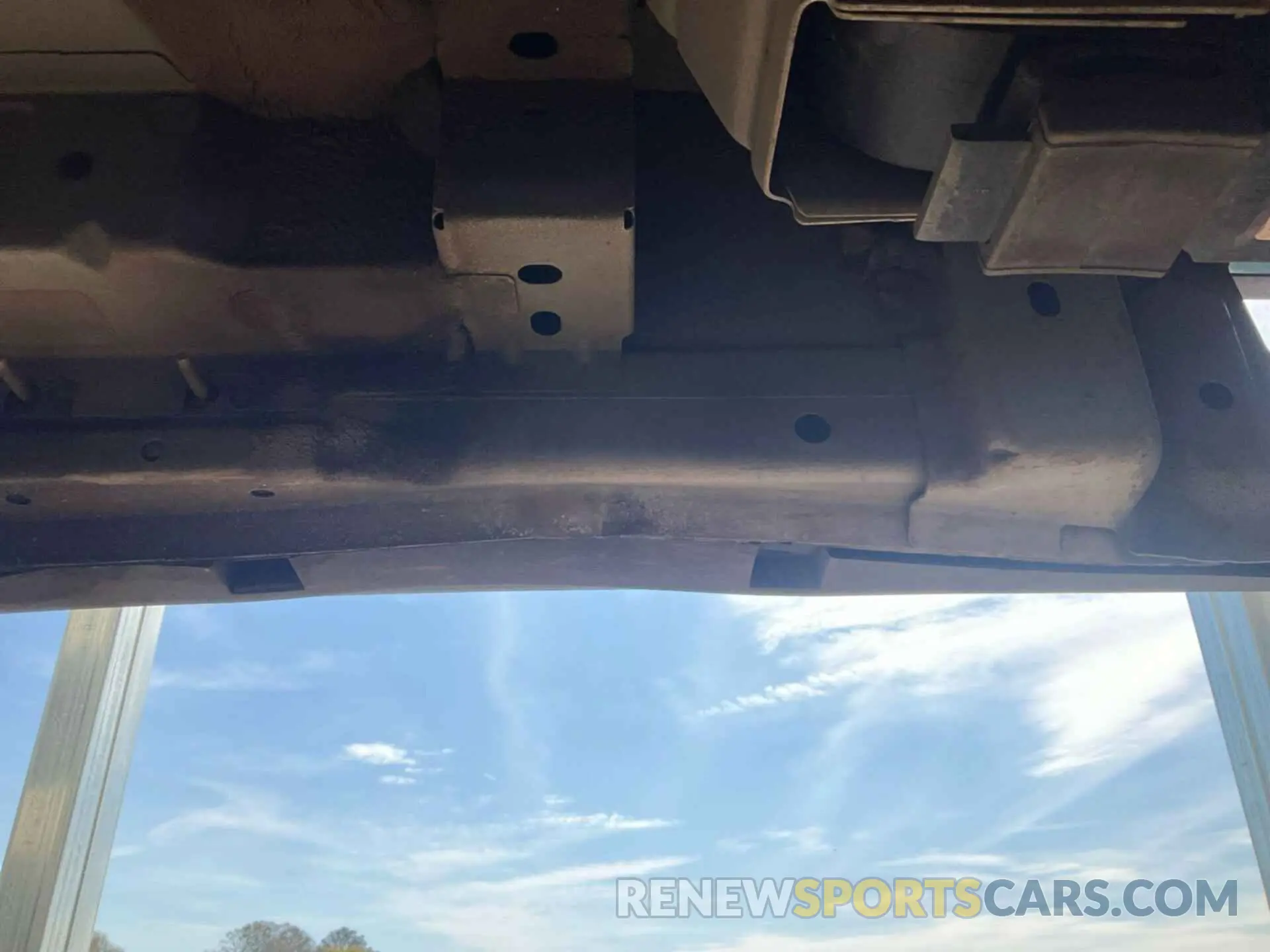 3 Photograph of a damaged car 1FTYR1YGXKKB88064 FORD TRANSIT 2019