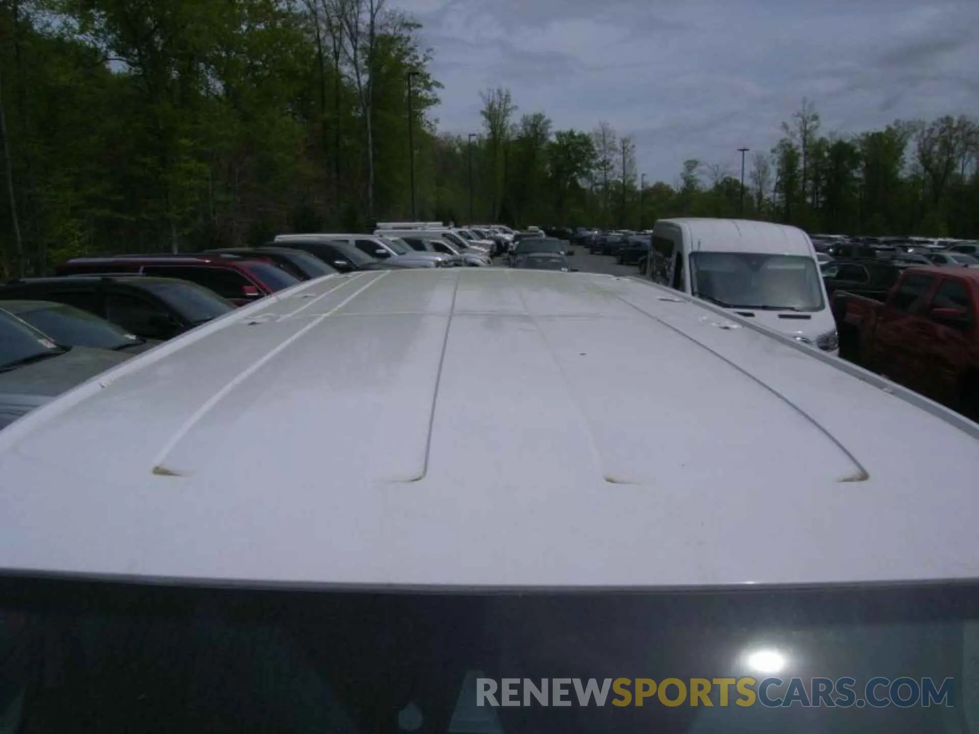 1 Photograph of a damaged car 1FTYR1YM4KKB18081 FORD TRANSIT 2019